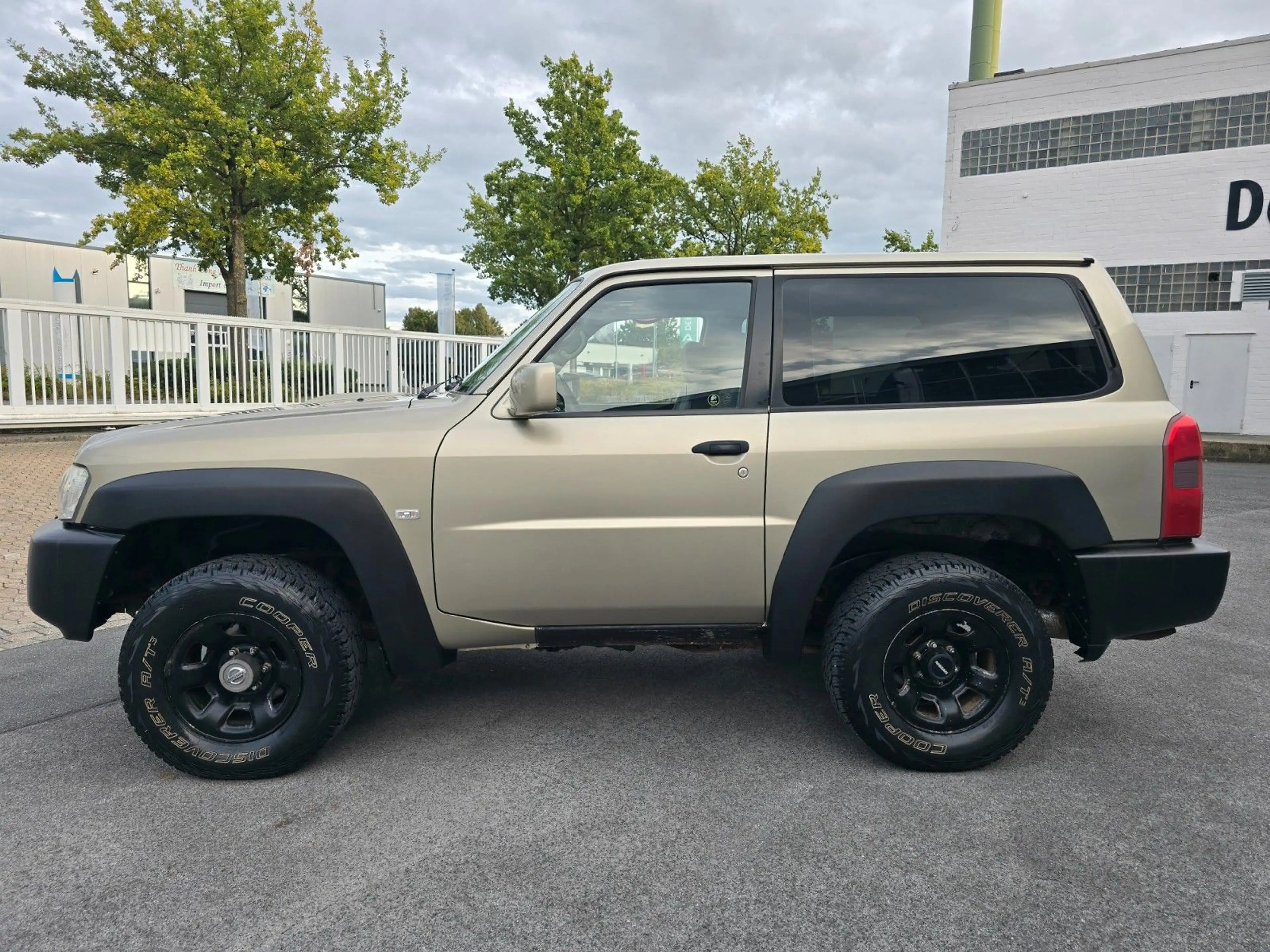 Nissan Patrol 3.0l Di Comfort Diff.Lock 4x4 Klima — photo 7