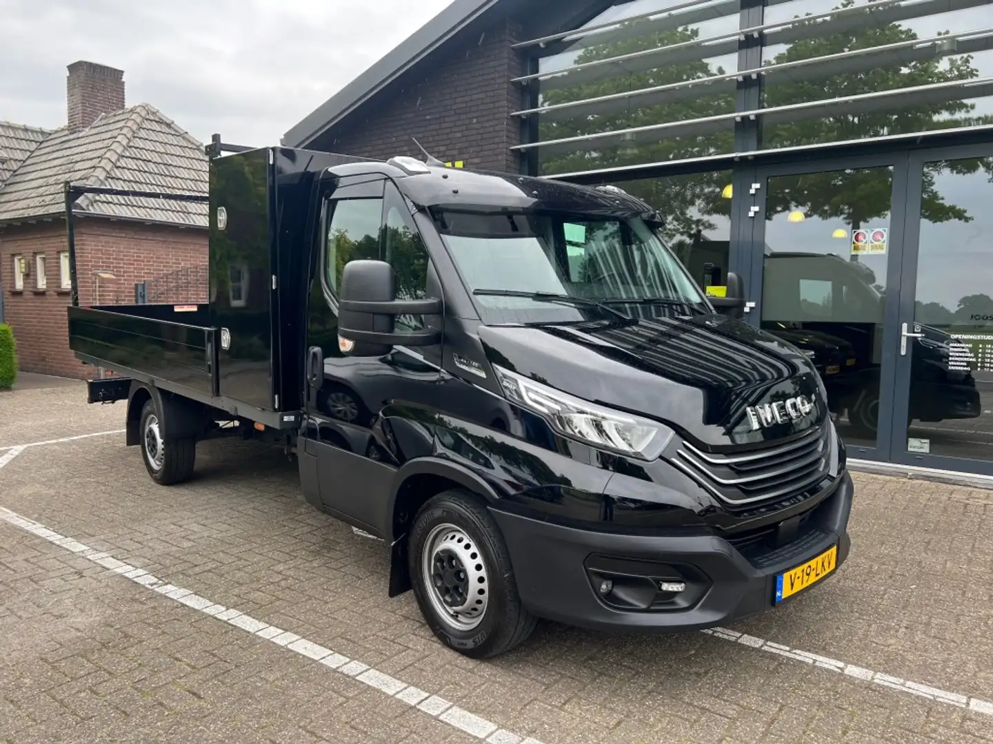 Iveco open laadbak gereedsghapkast Zwart - 1