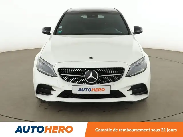 Mercedes-Benz C-Class view 9