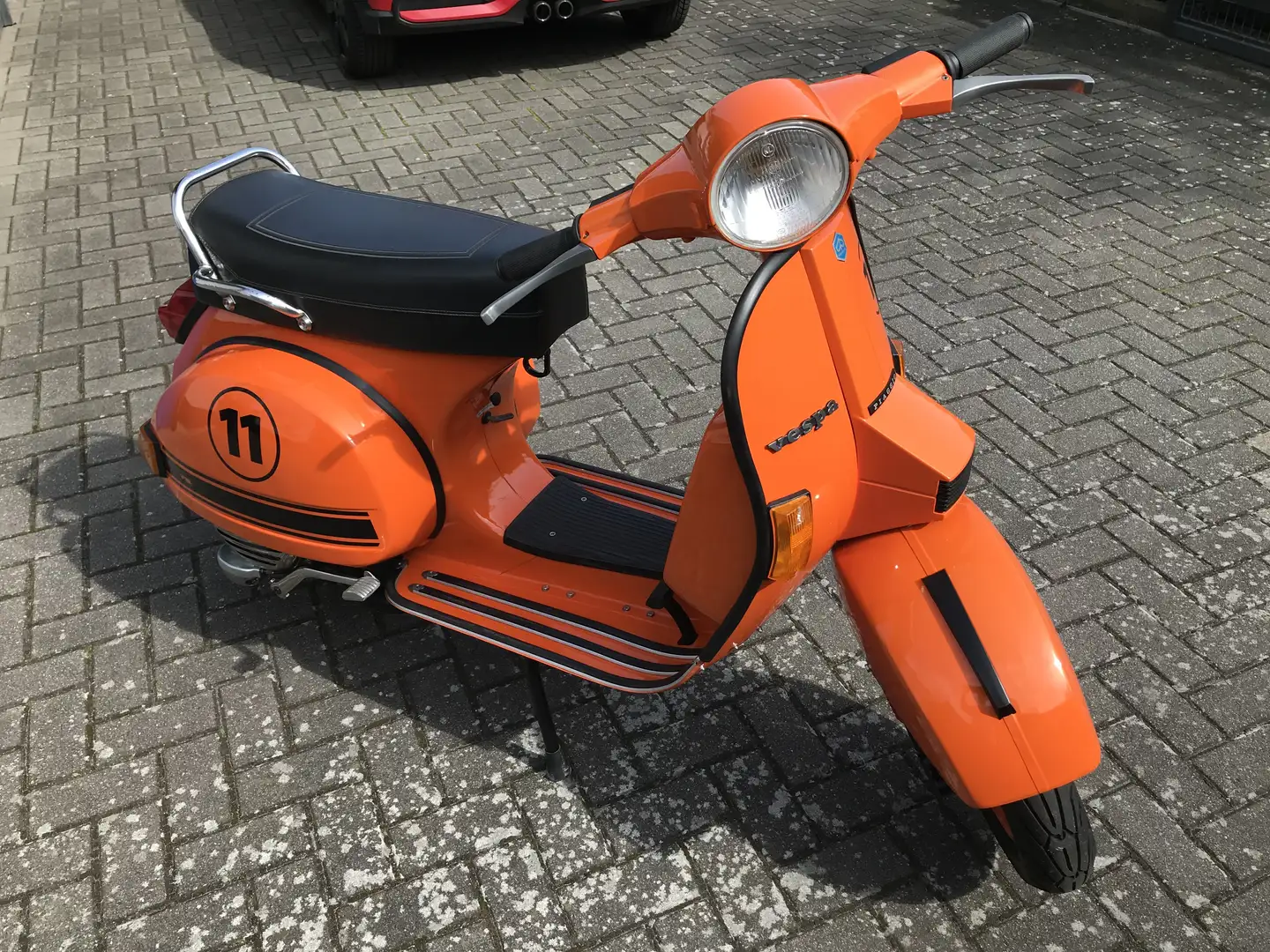 Vespa PX 200 E Lusso Orange - 1