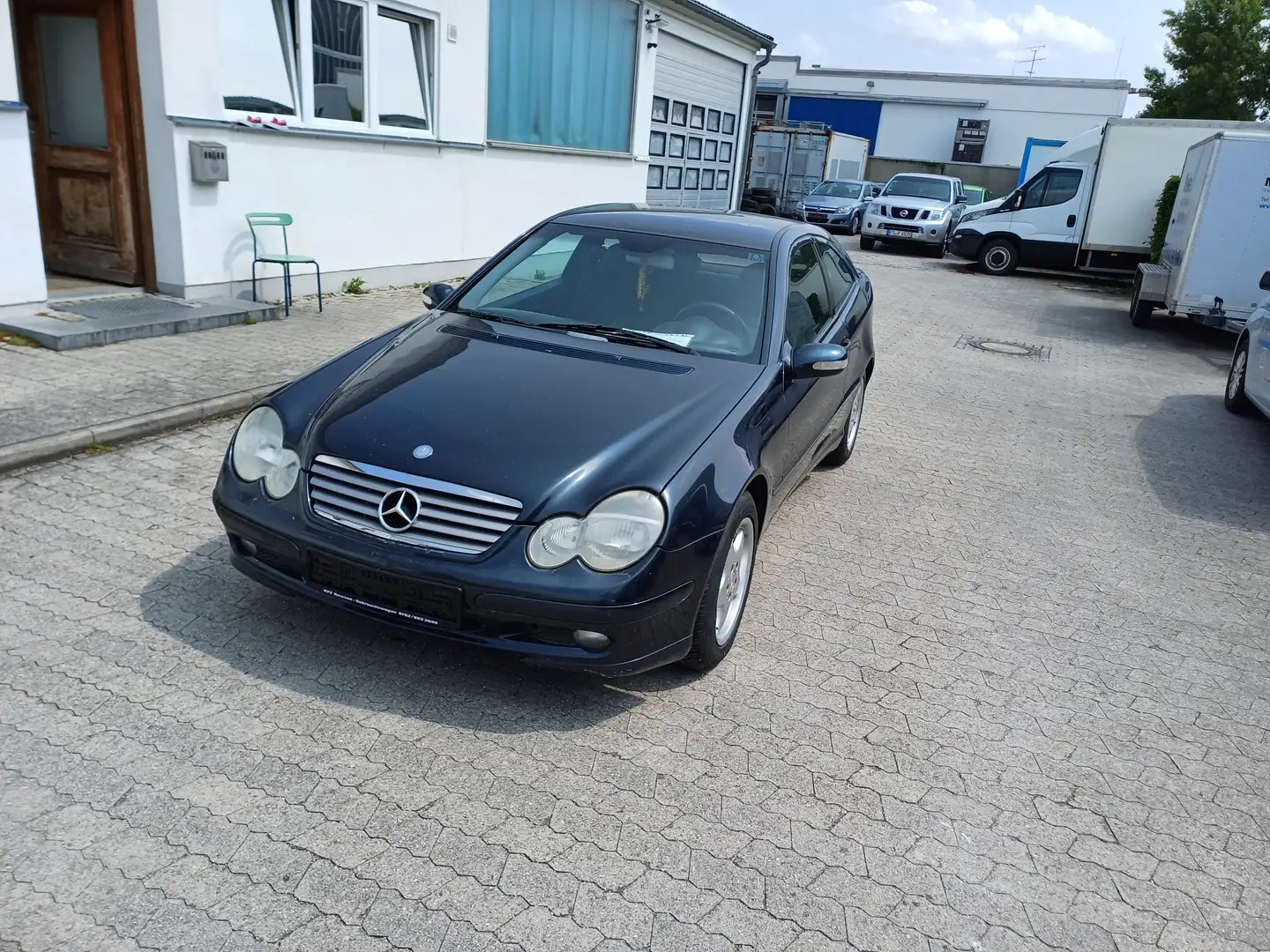Mercedes-Benz C 200 C 200 Kompressor (203.742) *KLIMA* - TÜV NEU Schwarz - 2
