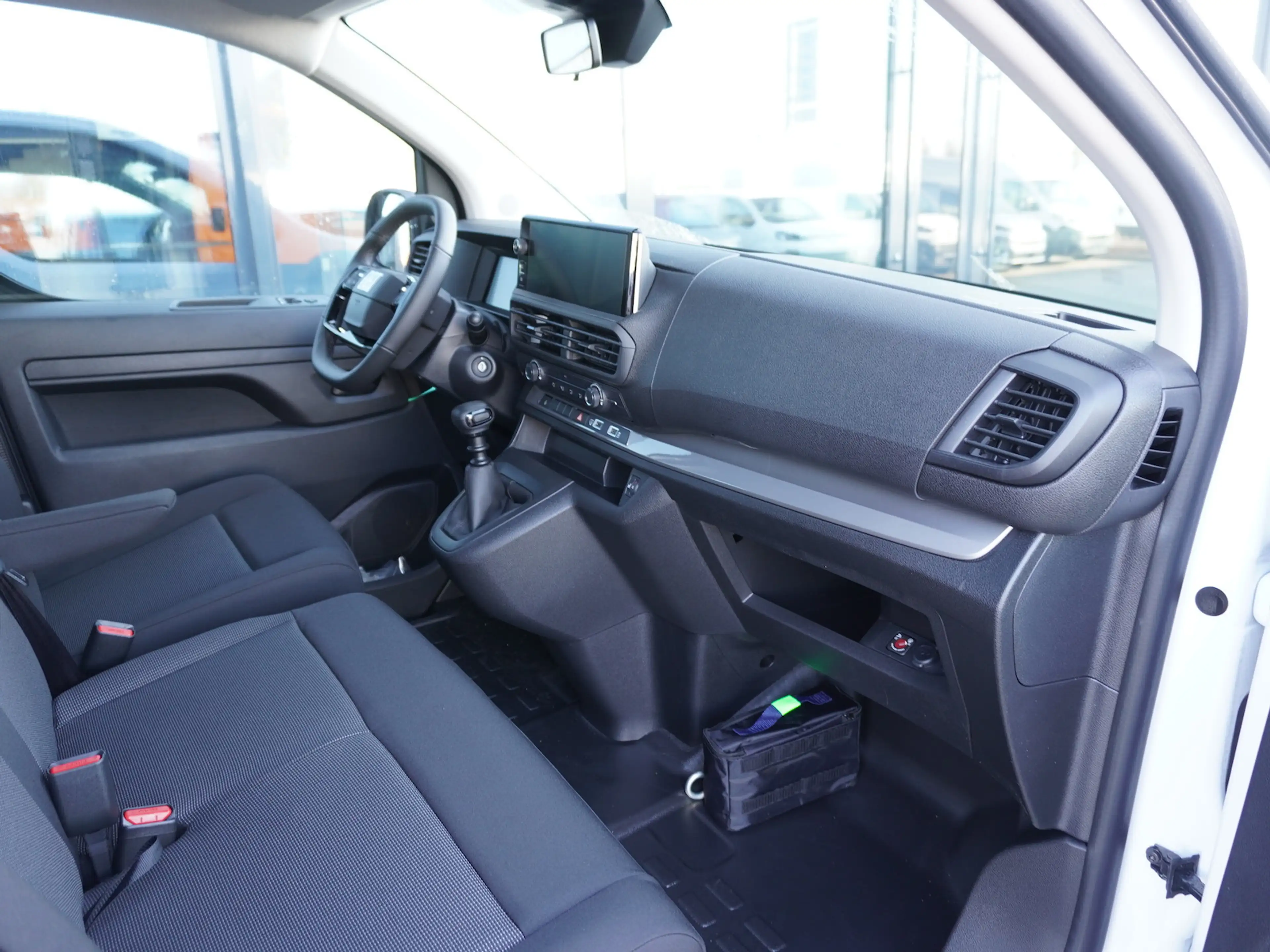 Fiat Scudo Flexcab L3 150 / 6-Sitzer + Winterpaket — photo 11