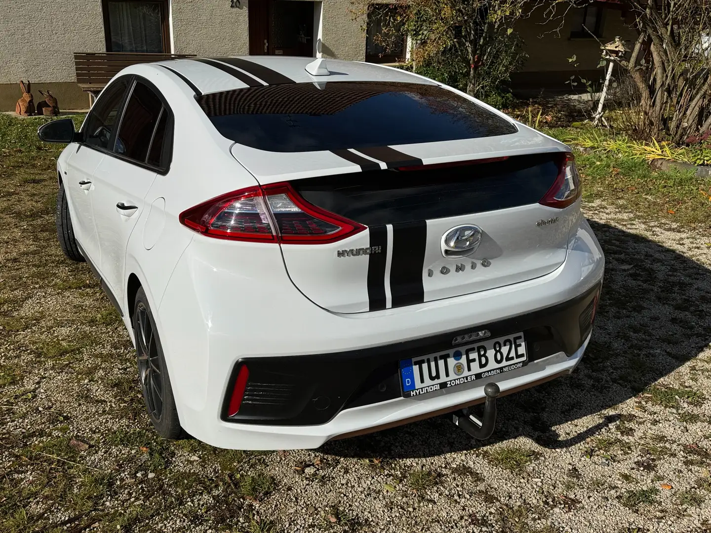 Hyundai IONIQ IONIQ Elektro Premium Weiß - 2