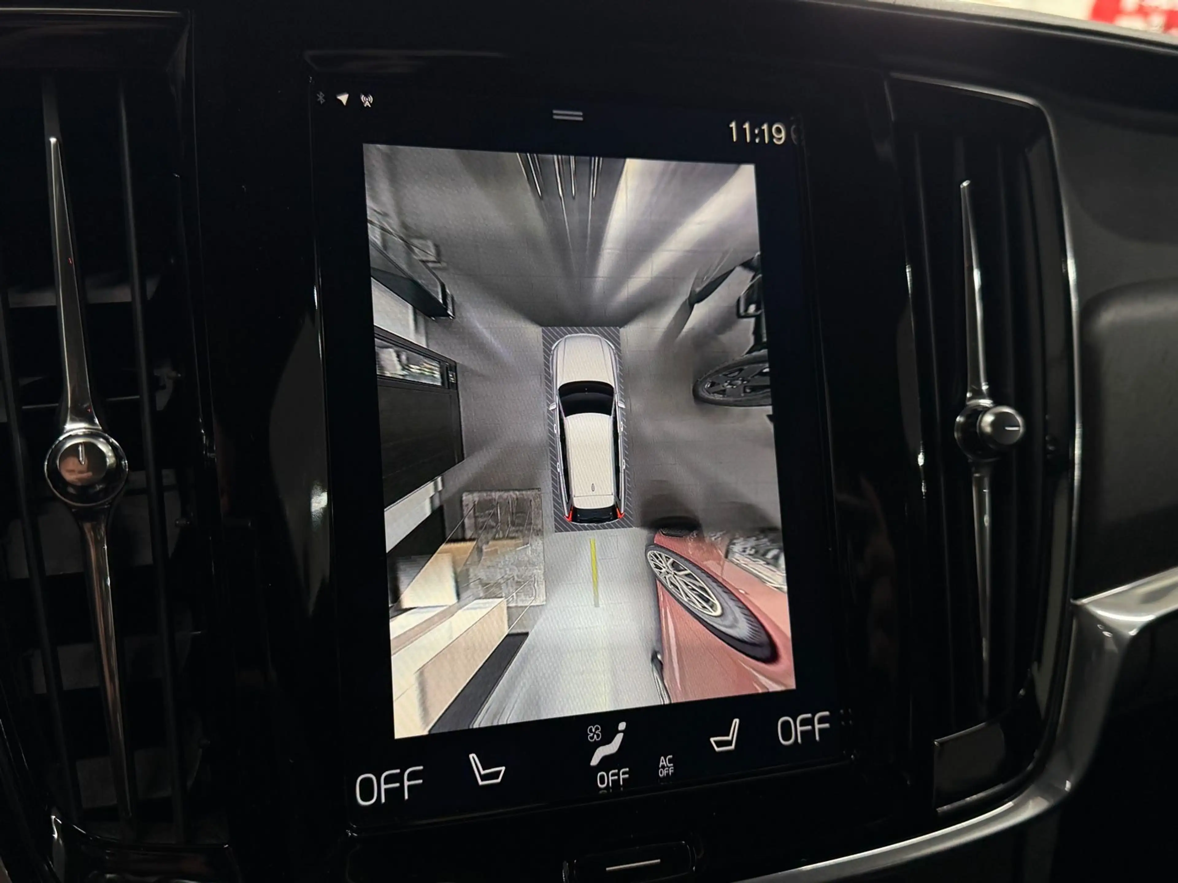 Volvo V90 Cross Country Pro SITZLÜFTUNG/Vmax 230km/h ! — photo 13
