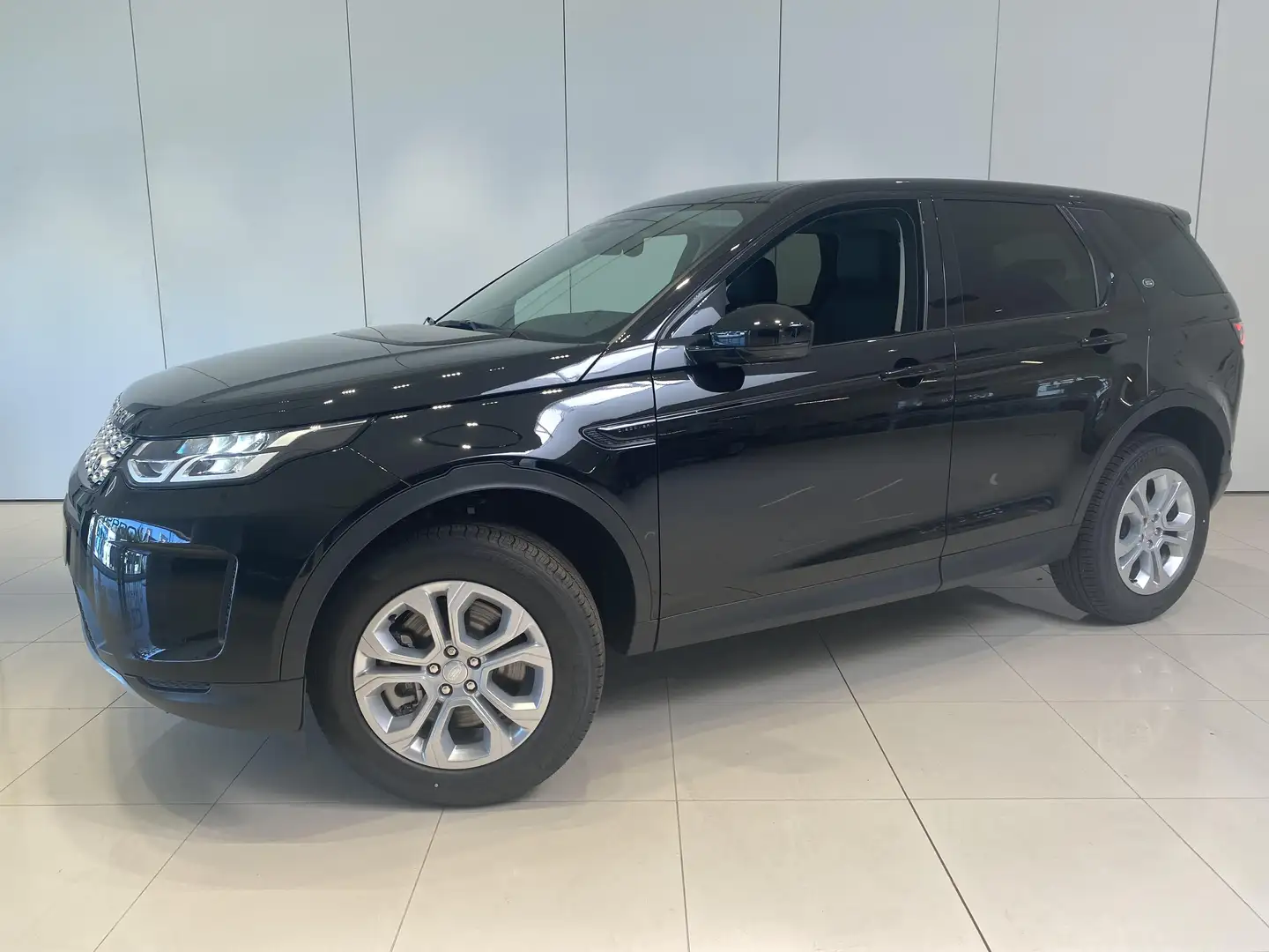 Land Rover Discovery Sport S Siyah - 1