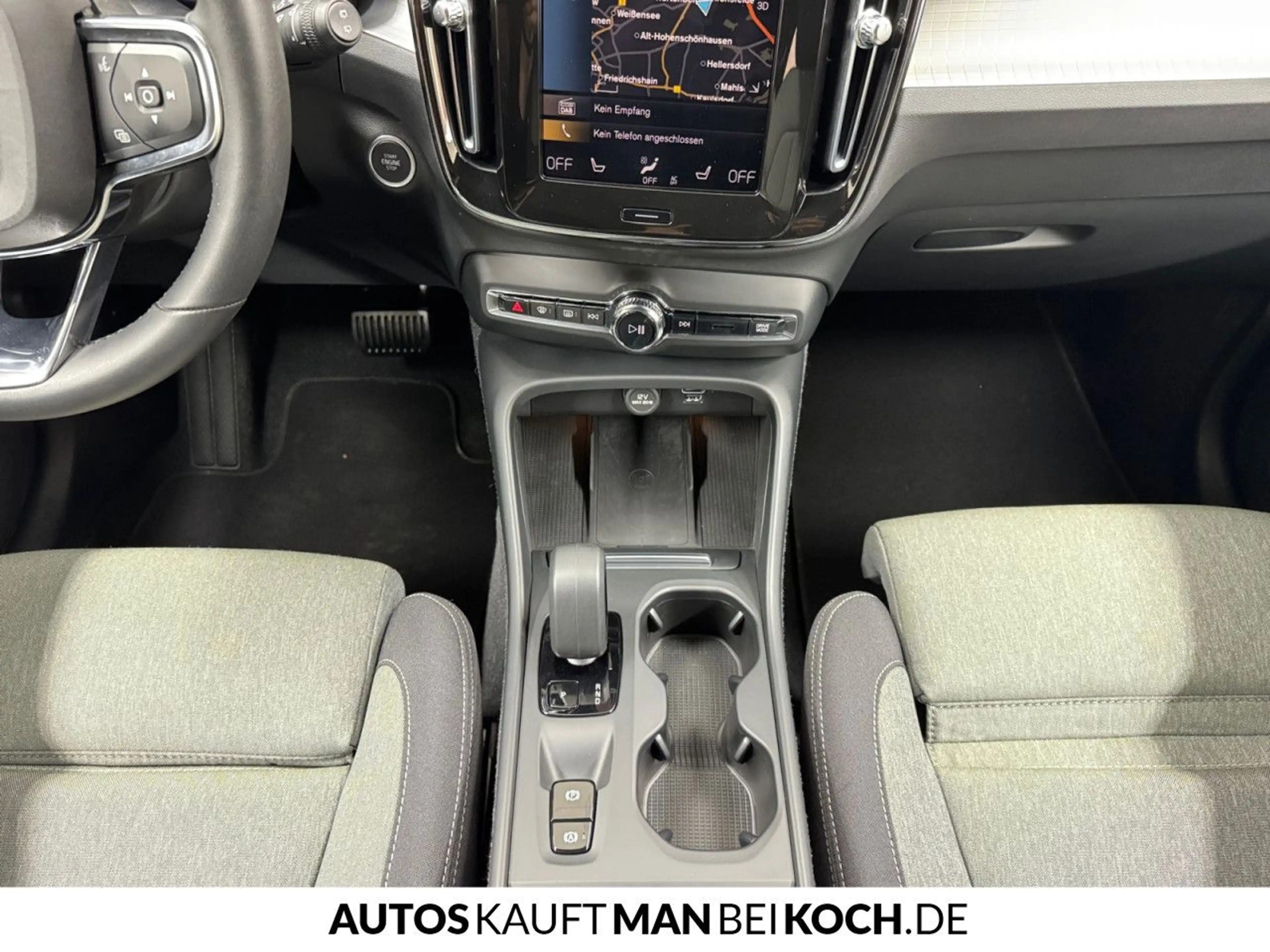 Volvo XC40 T4 Plug-In BLIS ACC Kamera AHK LED uvm. — photo 11