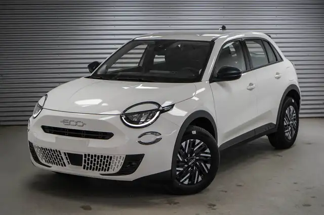 Fiat 600 1,2 MHEV DCT 48V - LAGER