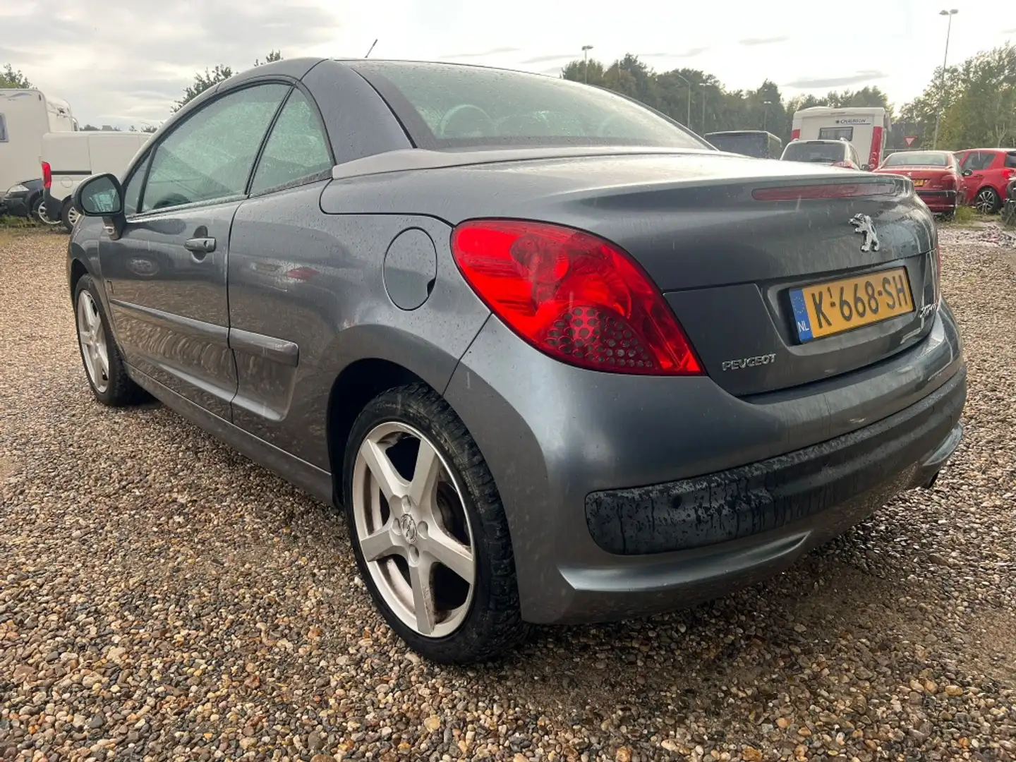 Peugeot 207 CC 1.6 VTi Première Grau - 2