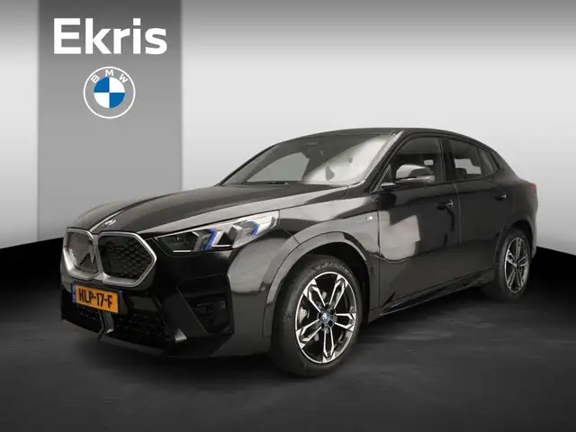 BMW iX2 eDrive20 | M-Sportpakket | LED | Leder | Active cr