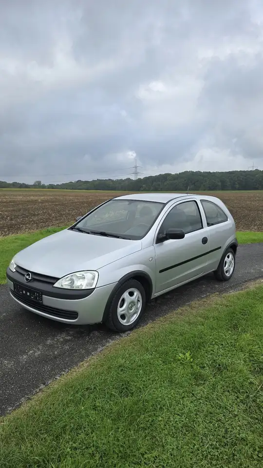 Opel Corsa 1.2 16V, foto 1