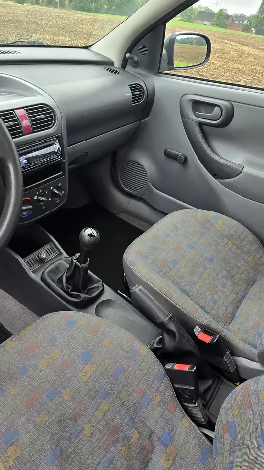 Opel Corsa 1.2 16V, foto 10