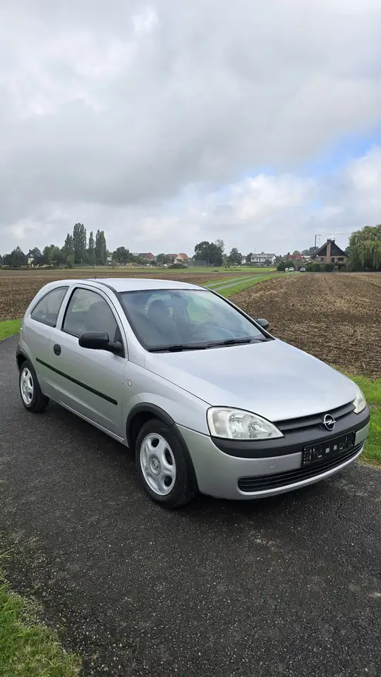 Opel Corsa 1.2 16V, foto 3