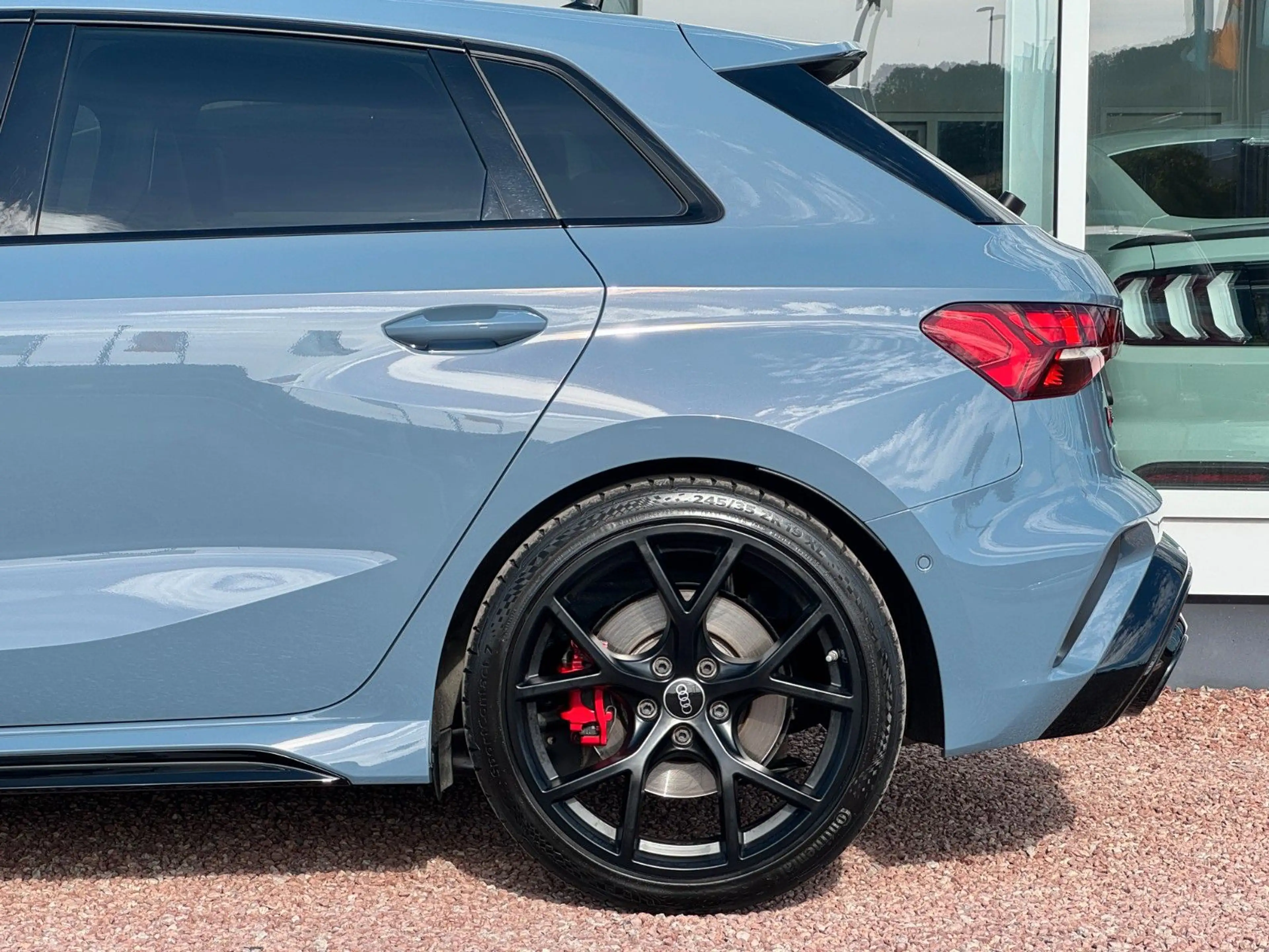 Audi RS3 2.5 quattro*Pano*Schalensitze*Sonos*HUD* — photo 8