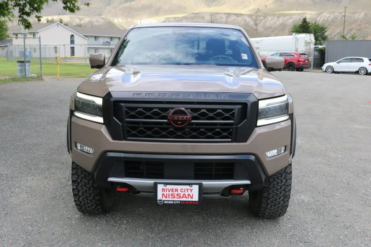 Nissan Frontier снимка Nissan Frontier