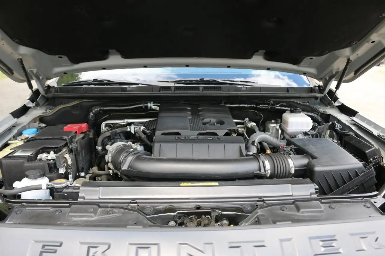 Nissan Frontier снимка Nissan Frontier