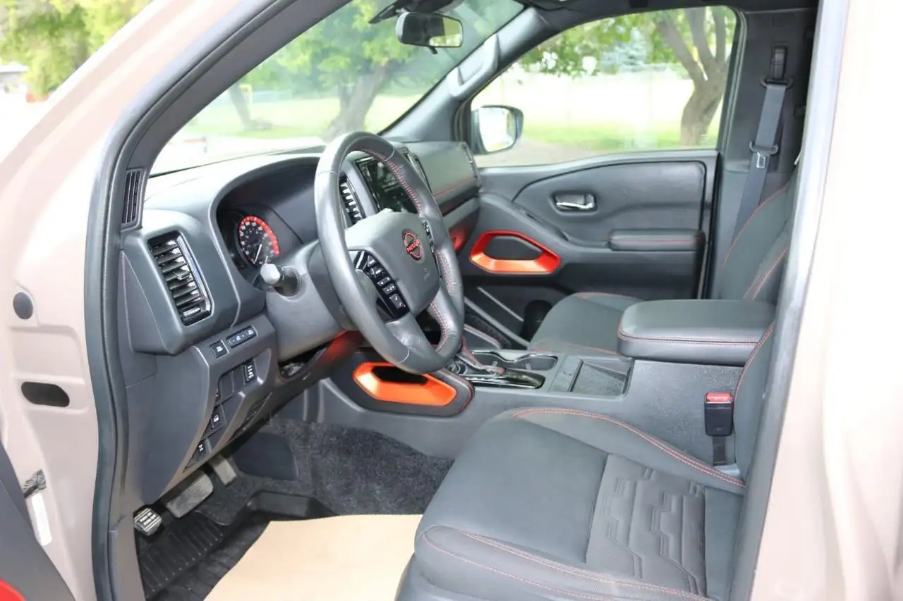 Nissan Frontier снимка Nissan Frontier