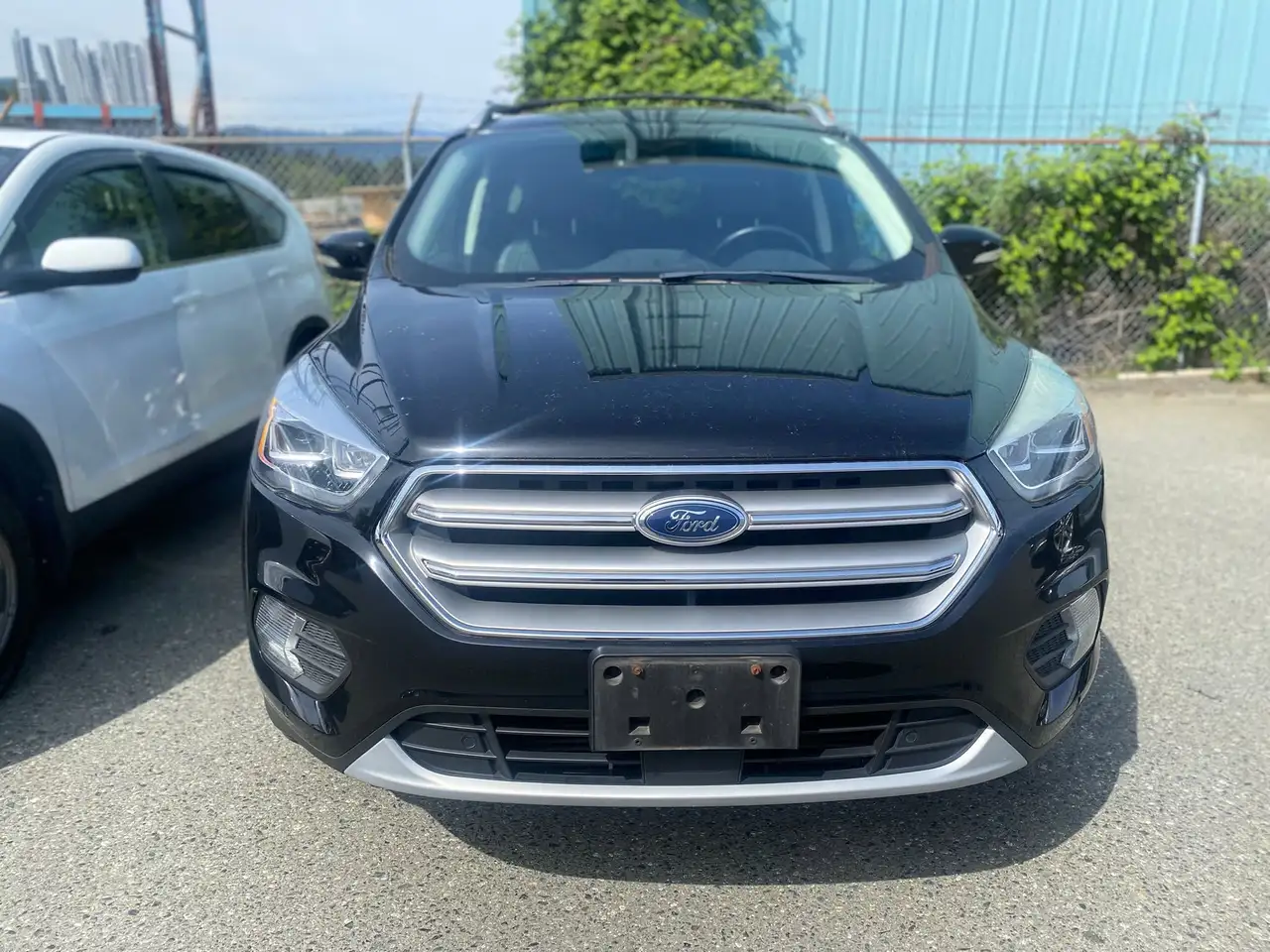 Ford Escape снимка Ford Escape