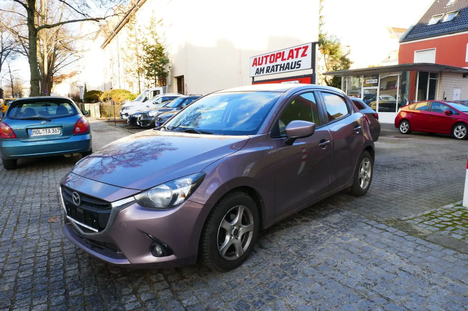 Mazda 2 Lim. Exclusive-Line - 1