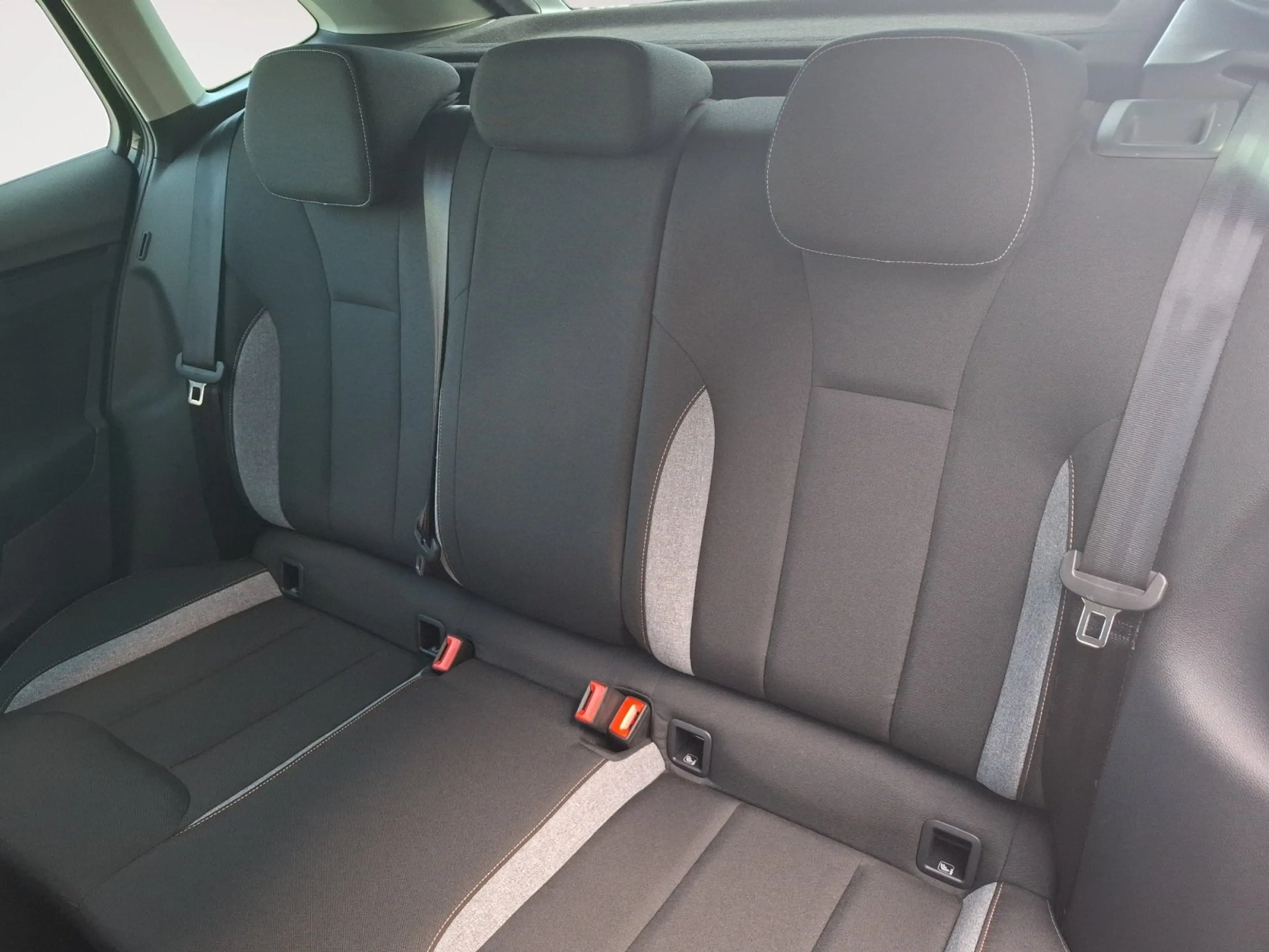 Skoda Scala Selection RFK CarPlay Navi PDC LED — photo 8