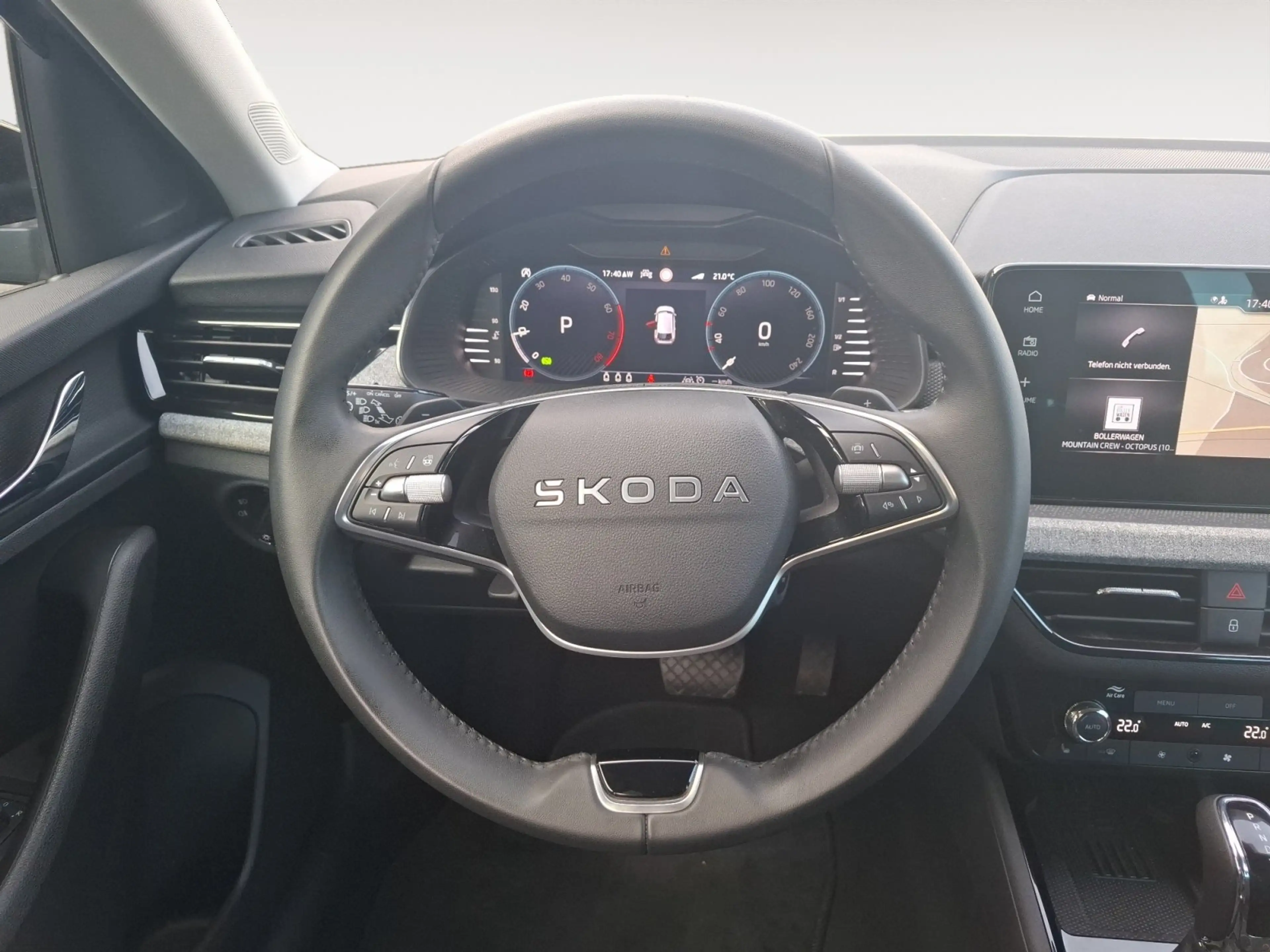 Skoda Scala Selection RFK CarPlay Navi PDC LED — photo 11
