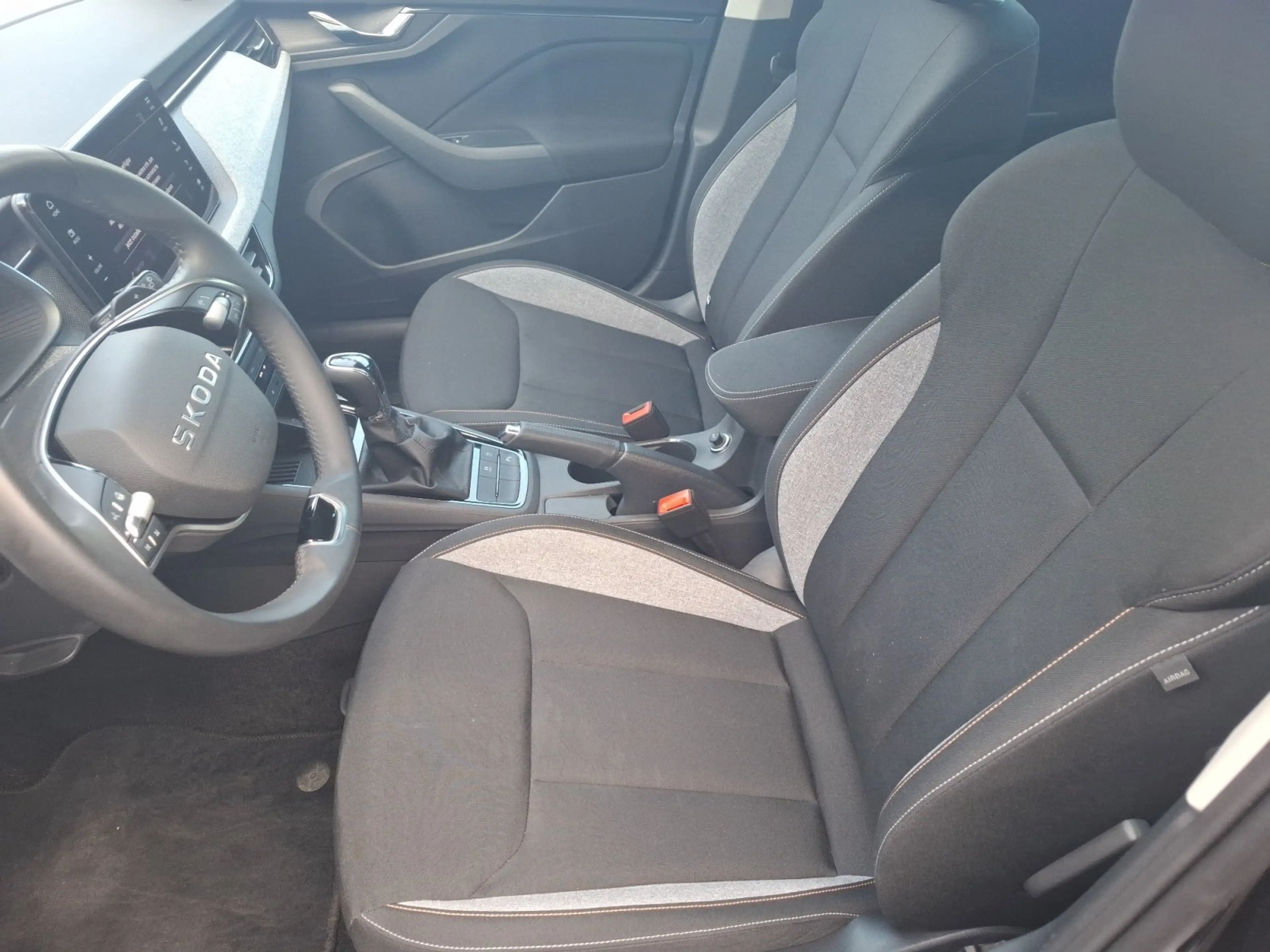 Skoda Scala Selection RFK CarPlay Navi PDC LED — photo 7