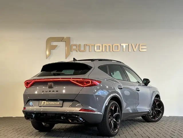 Cupra Formentor view 4