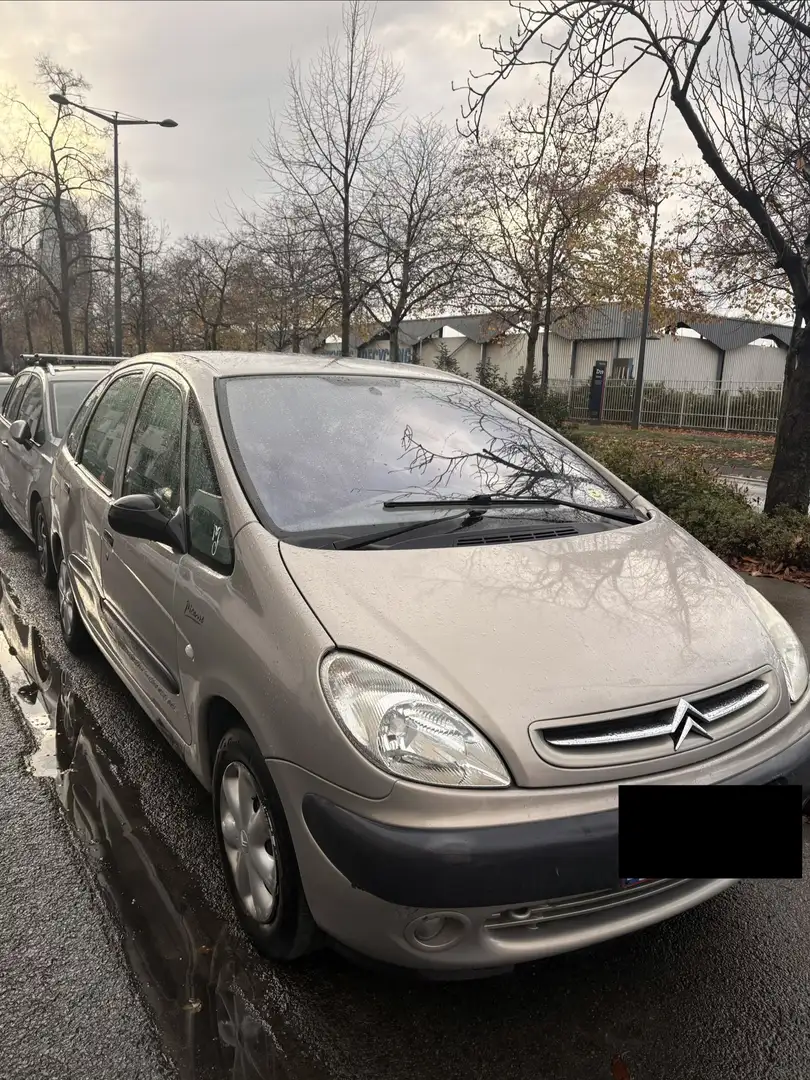 Citroen Xsara Picasso 1.6i SX - 2