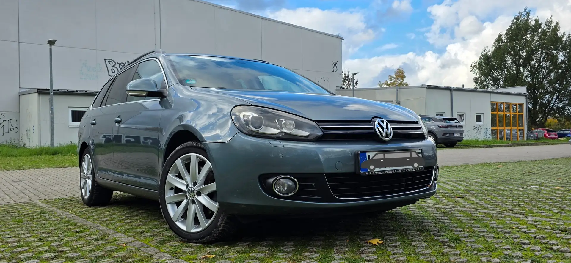 Volkswagen Golf Variant Golf Variant 2.0 TDI DPF Highline Grün - 1