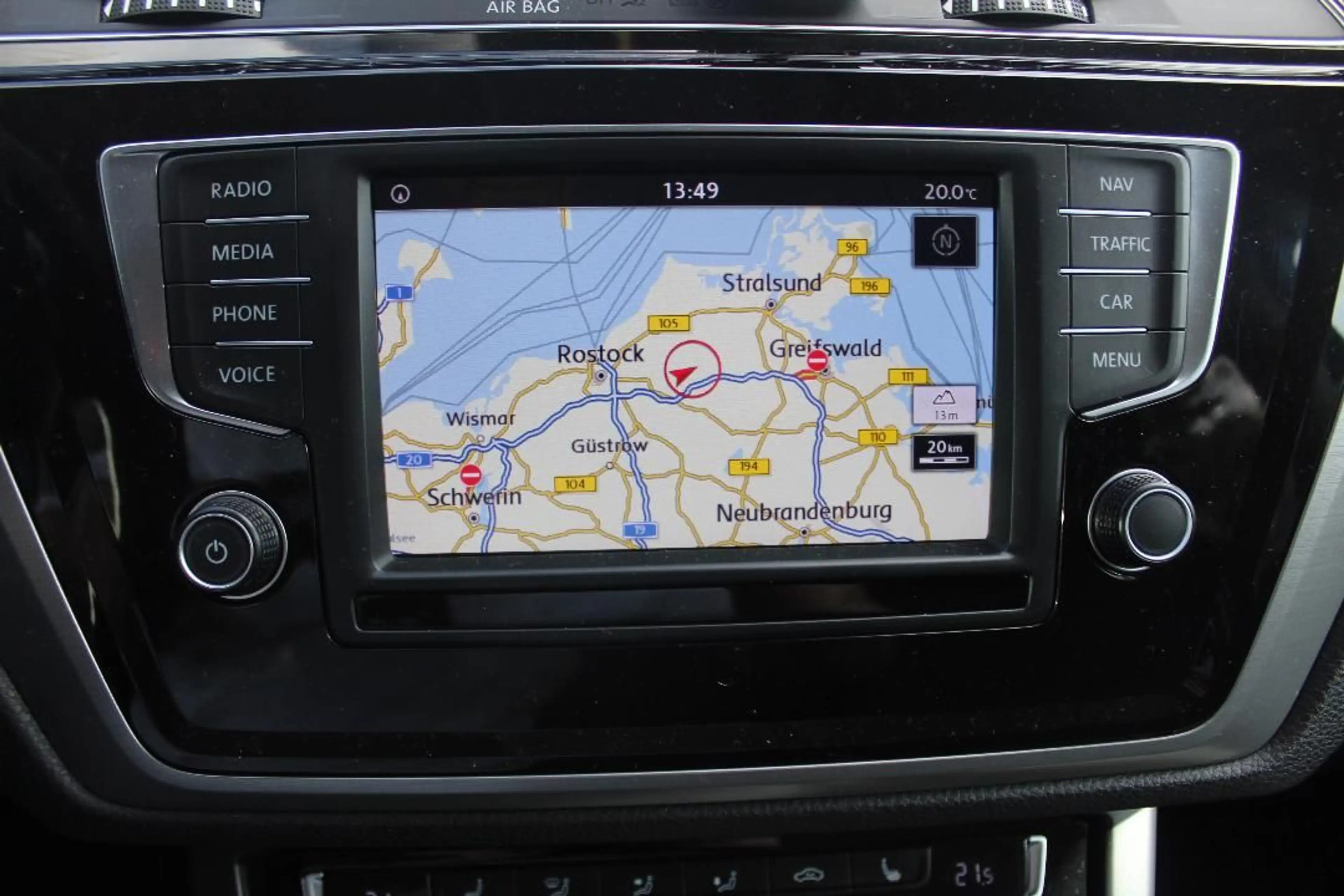 Volkswagen Touran Comfortline TDI LED ACC Rfk 4x SHZ WiRä — photo 9