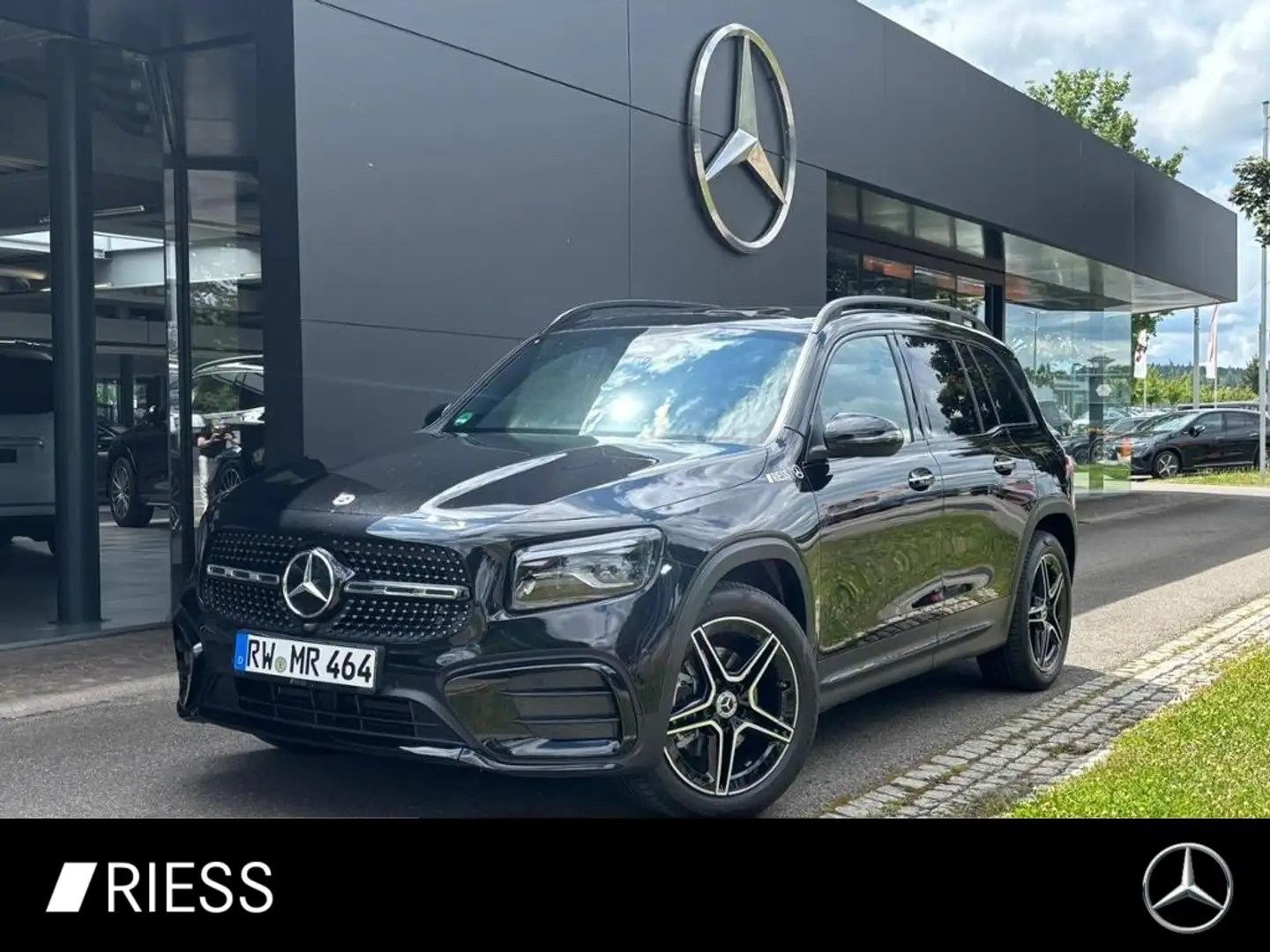 Mercedes-Benz GLB 200 d 4M AMG+AHK+PANO+7SITZER+MULTIBEAM+DIST Noir - 1