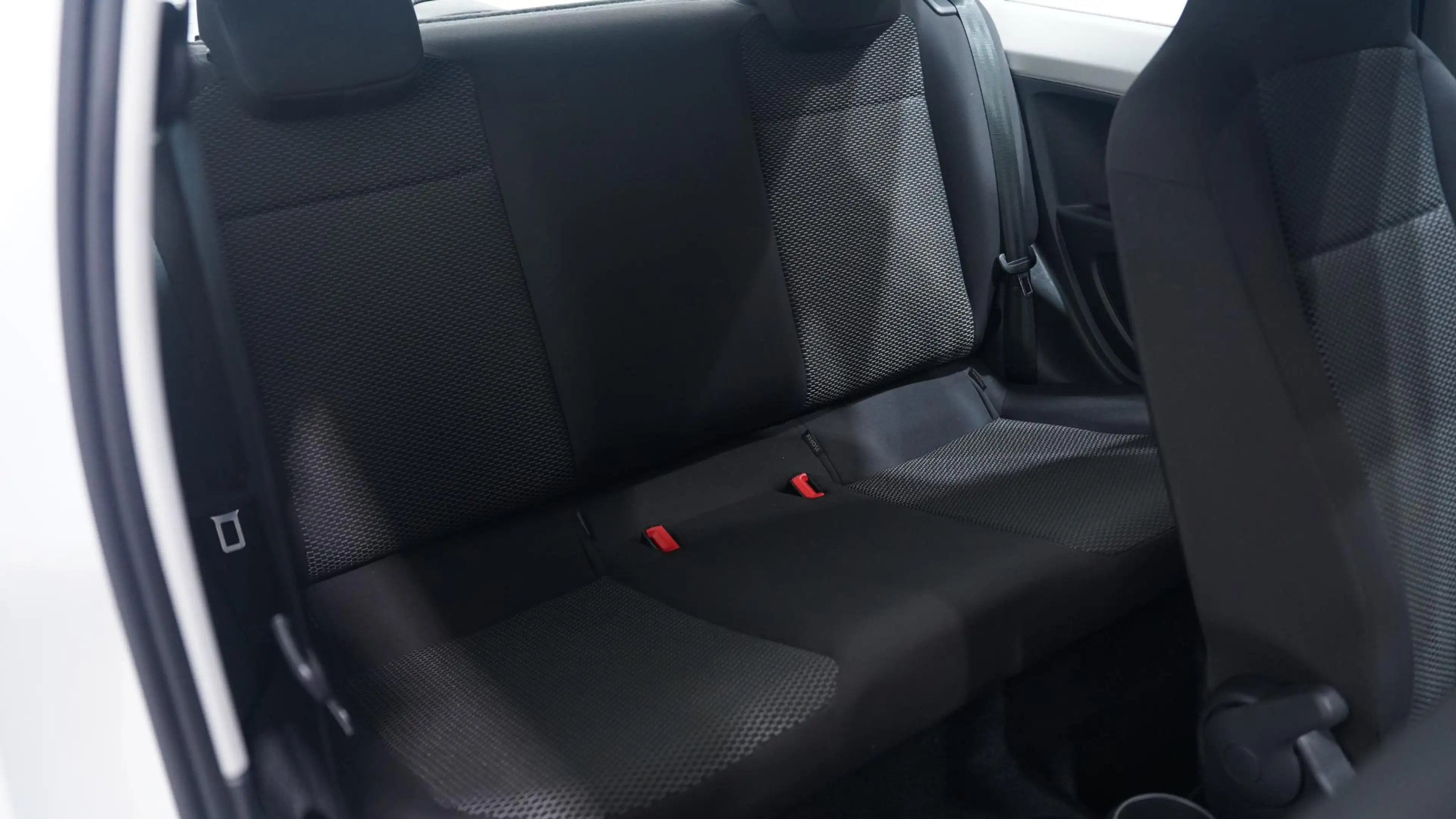 SEAT Mii 1.0 Sport Connect airco electrisch-pack aux-aanslu — photo 31