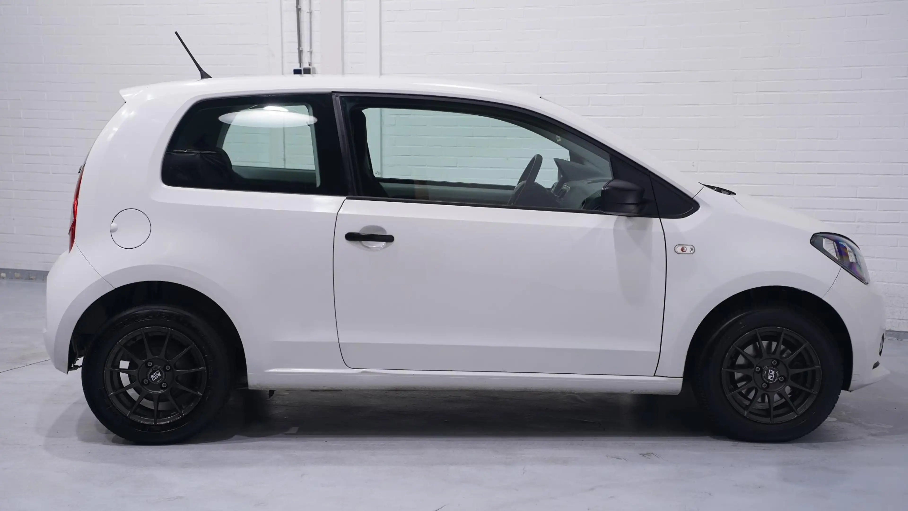 SEAT Mii 1.0 Sport Connect airco electrisch-pack aux-aanslu — photo 8