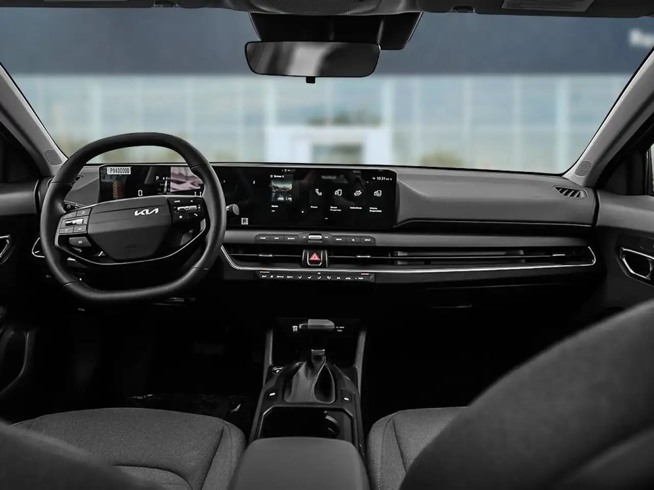 Kia K4 снимка Kia K4
