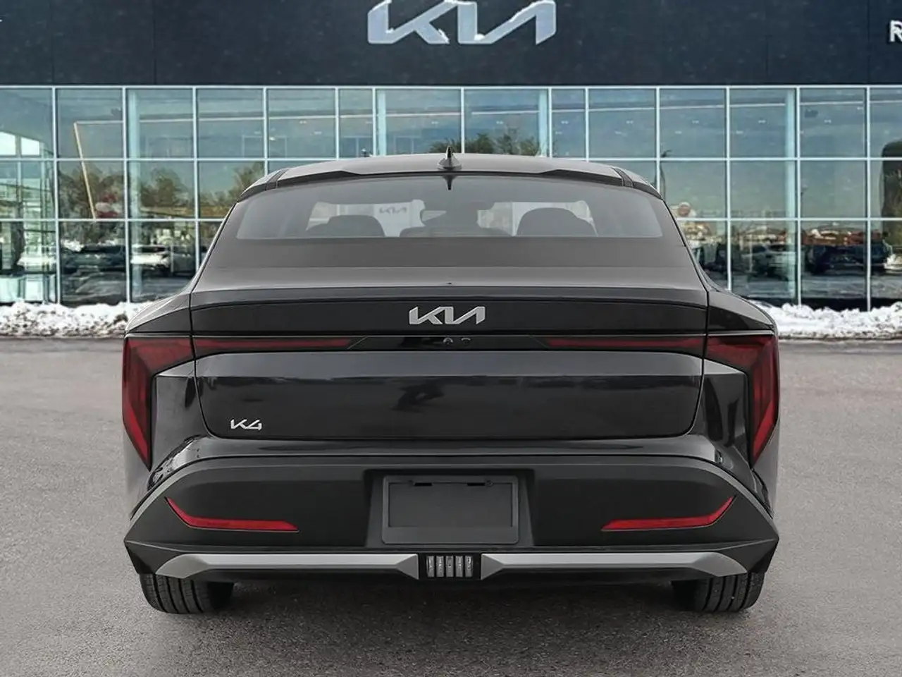 Kia K4 снимка Kia K4