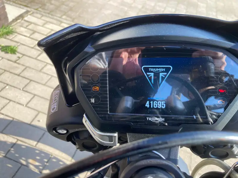 Triumph Street Triple R - foto 4