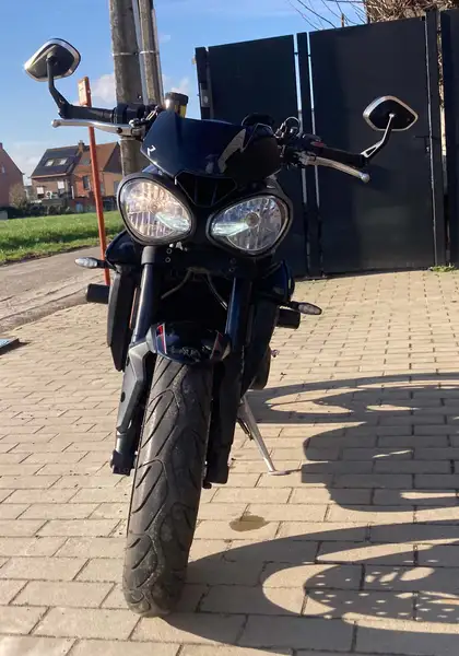 Triumph Street Triple R - foto 3