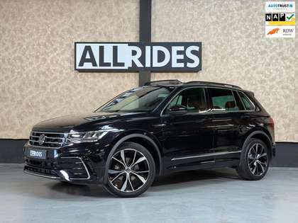 Volkswagen Tiguan 1.5 TSI R-Line | Pano | Camera | Sfeerverlichting
