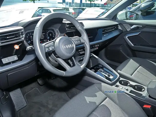 Audi A3 view 8