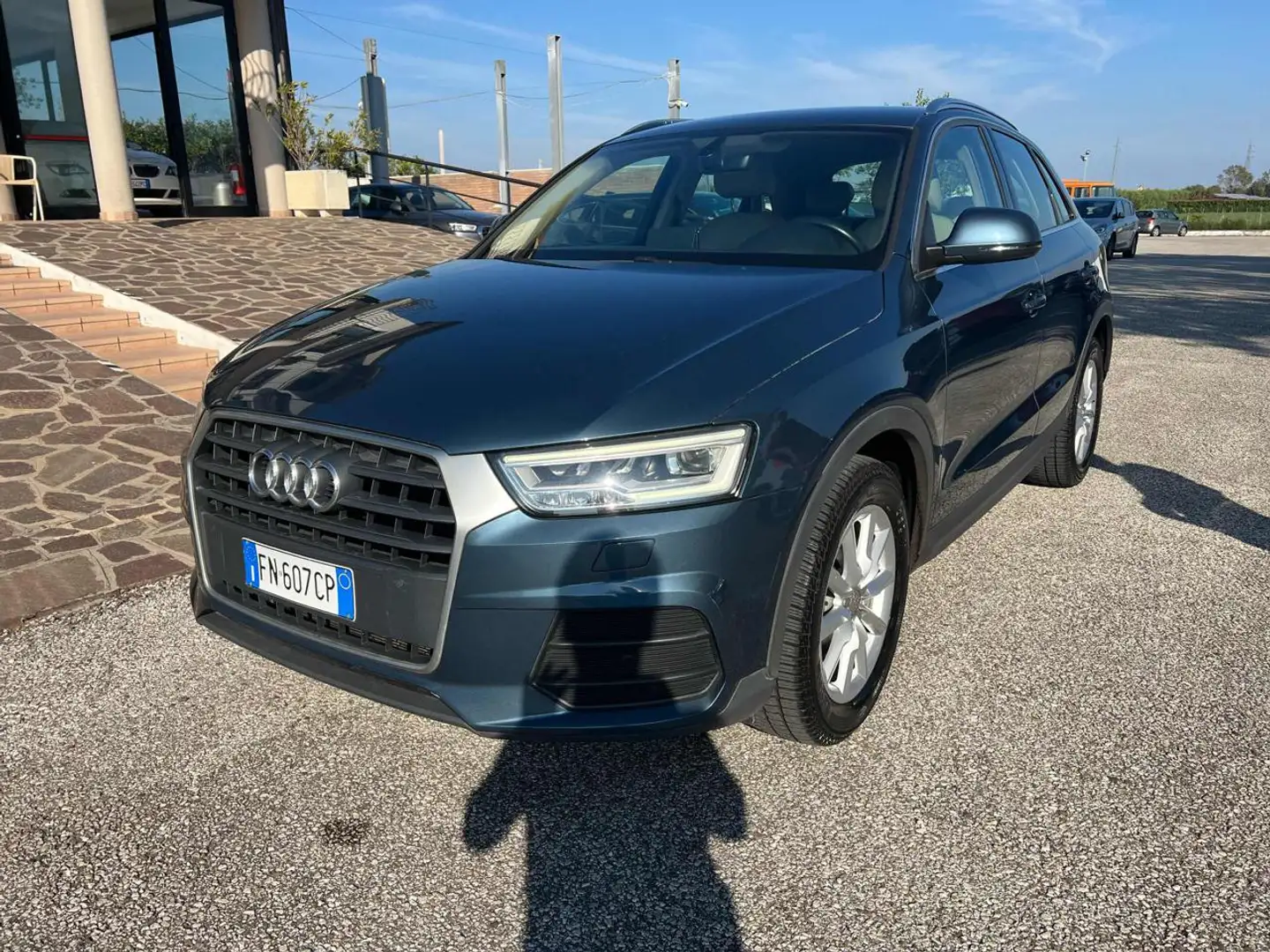 Audi Q3 2.0 TDI 150 CV S tronic Business Azul - 1