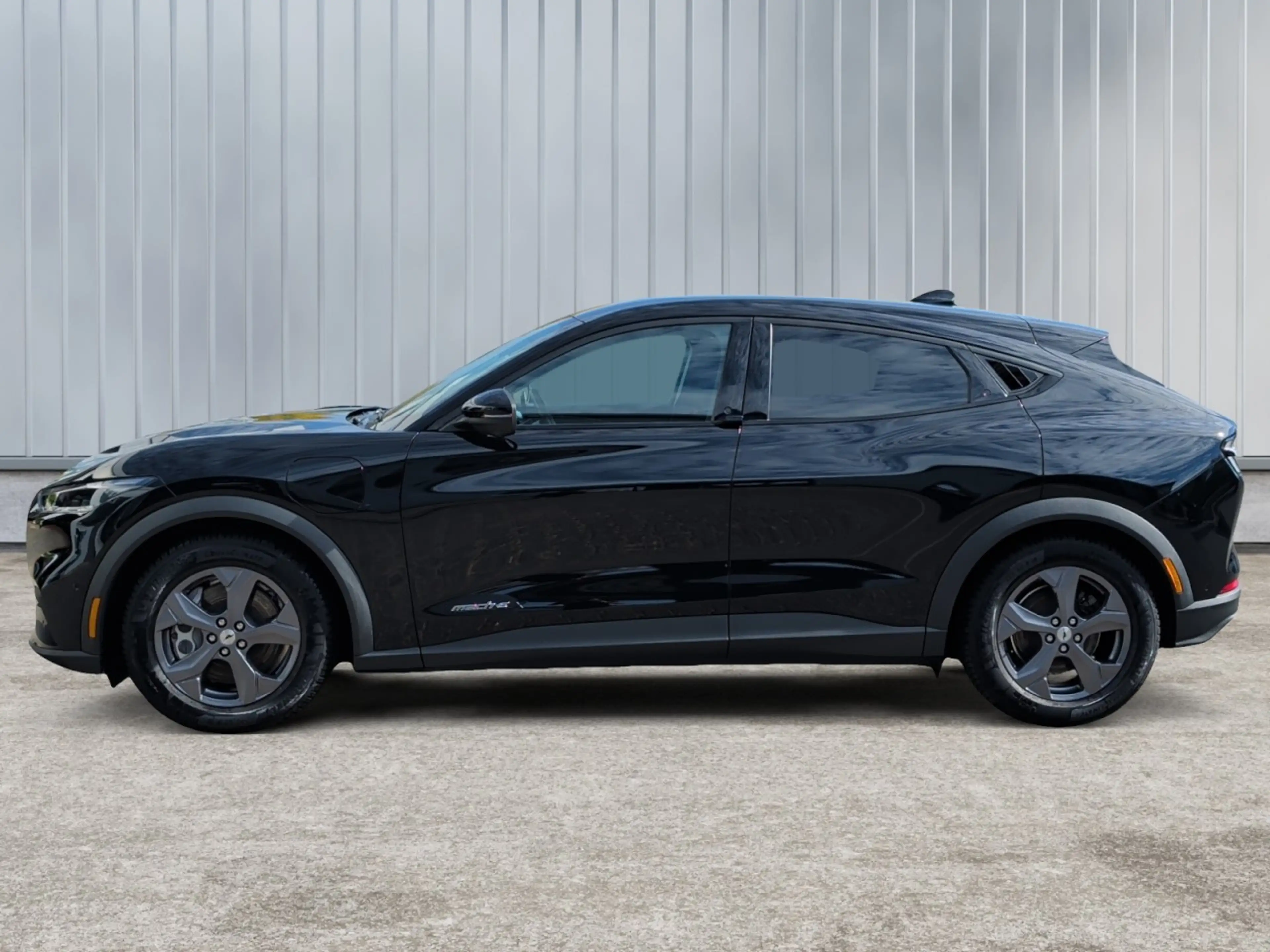 Ford Mustang Mach-E Ext. Range LED+Kamera+Park-Assist Klima Navi — photo 2