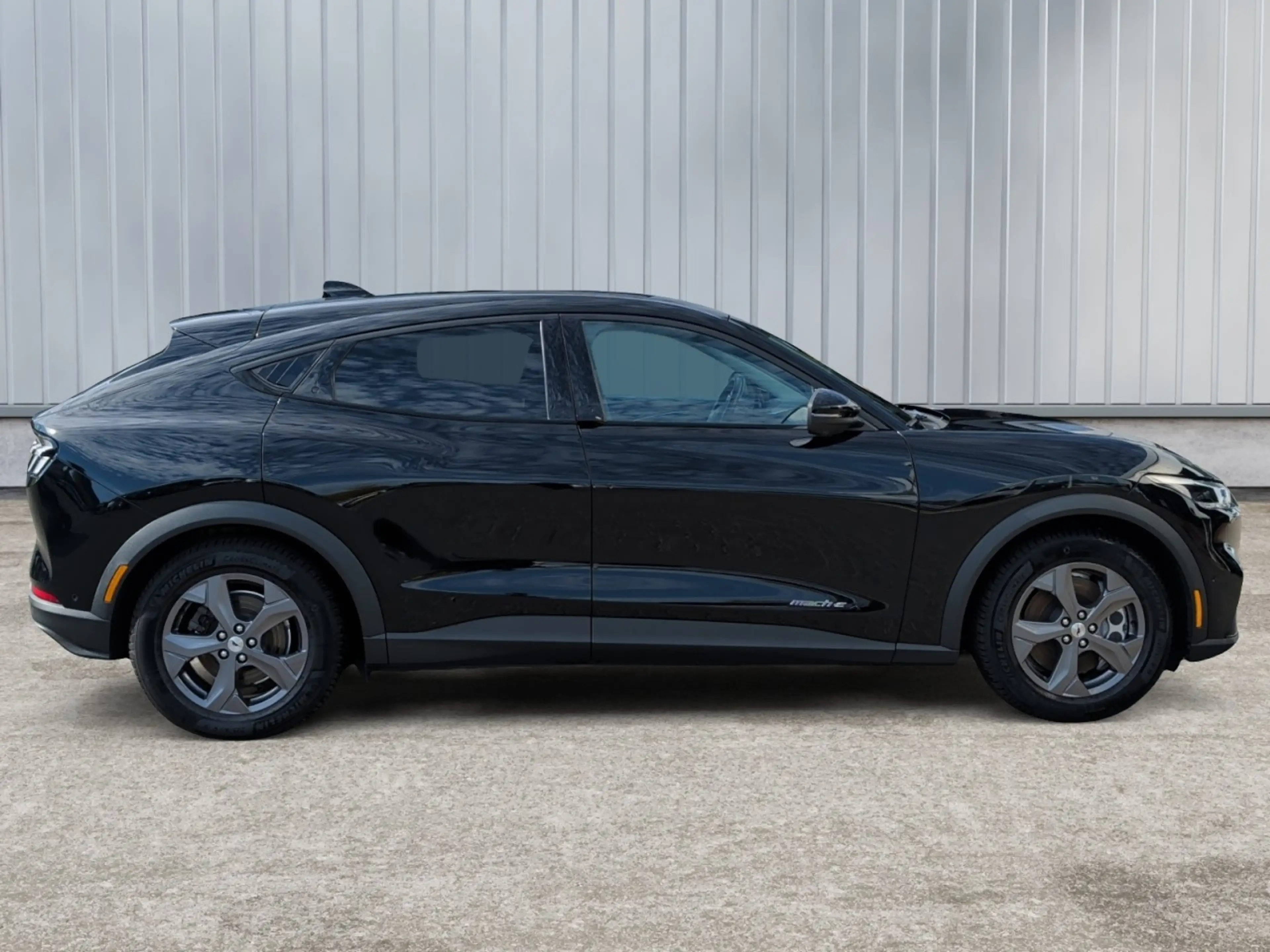 Ford Mustang Mach-E Ext. Range LED+Kamera+Park-Assist Klima Navi — photo 7