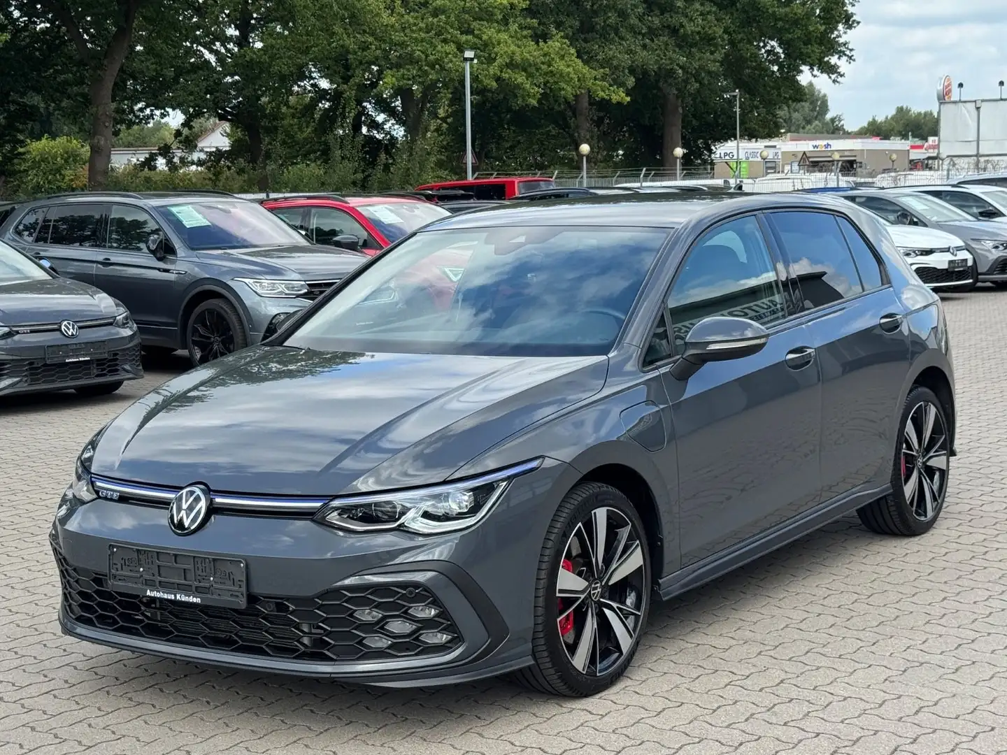 Volkswagen Golf VIII Lim. GTE eHybrid°ACC°AHK°IQ°NAVI° Grau - 1