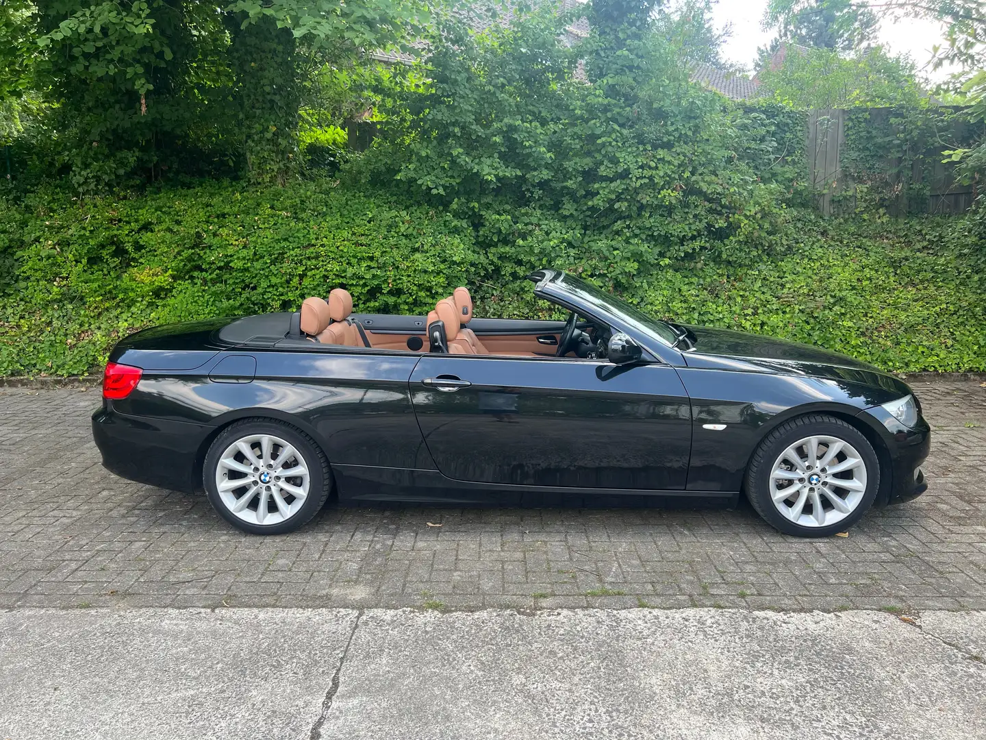 BMW 325 Cabriolet 325iA Noir - 1