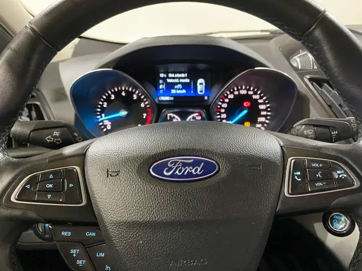 Ford Kuga 1.5 EcoB. 120 Trend S&S 4x2 2019, foto 11