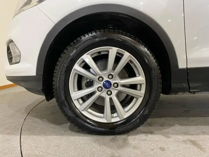 Ford Kuga 1.5 EcoB. 120 Trend S&S 4x2 2019, foto 20