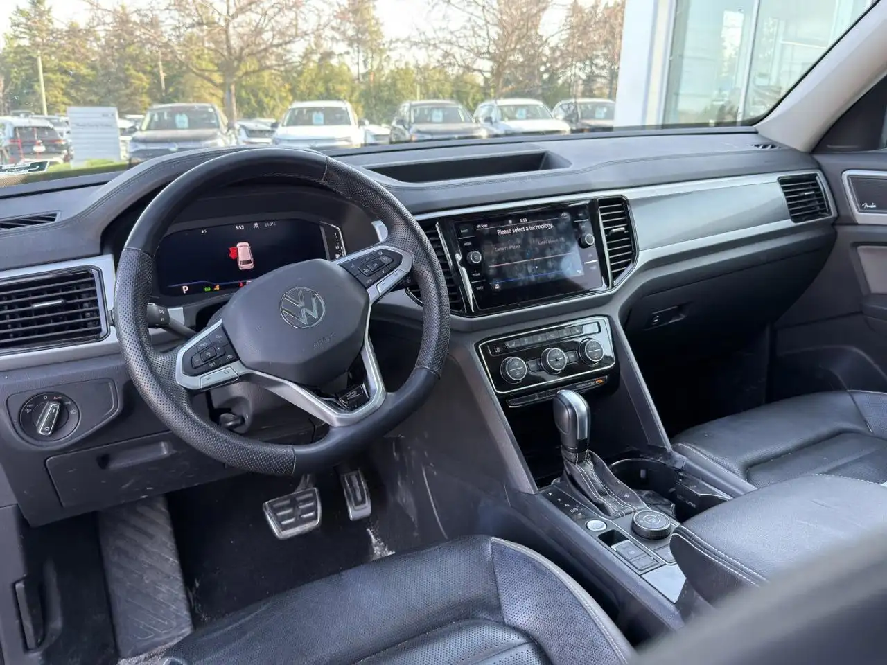 Volkswagen Atlas снимка Volkswagen Atlas