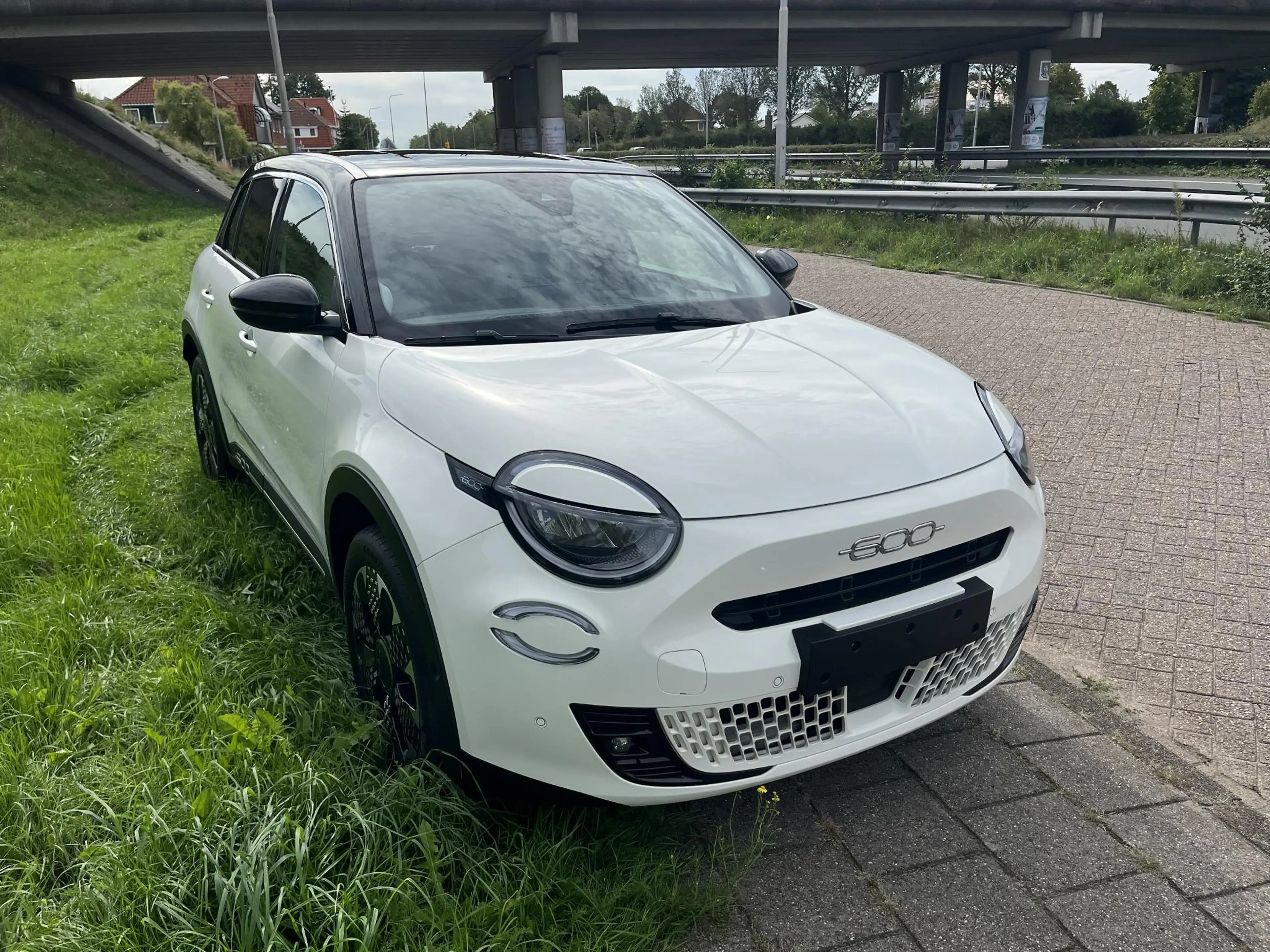 Fiat 600 1.2 Hybrid T3 81 kW DCT La Prima AUTOMAAT|NAVI|CLI — photo 2