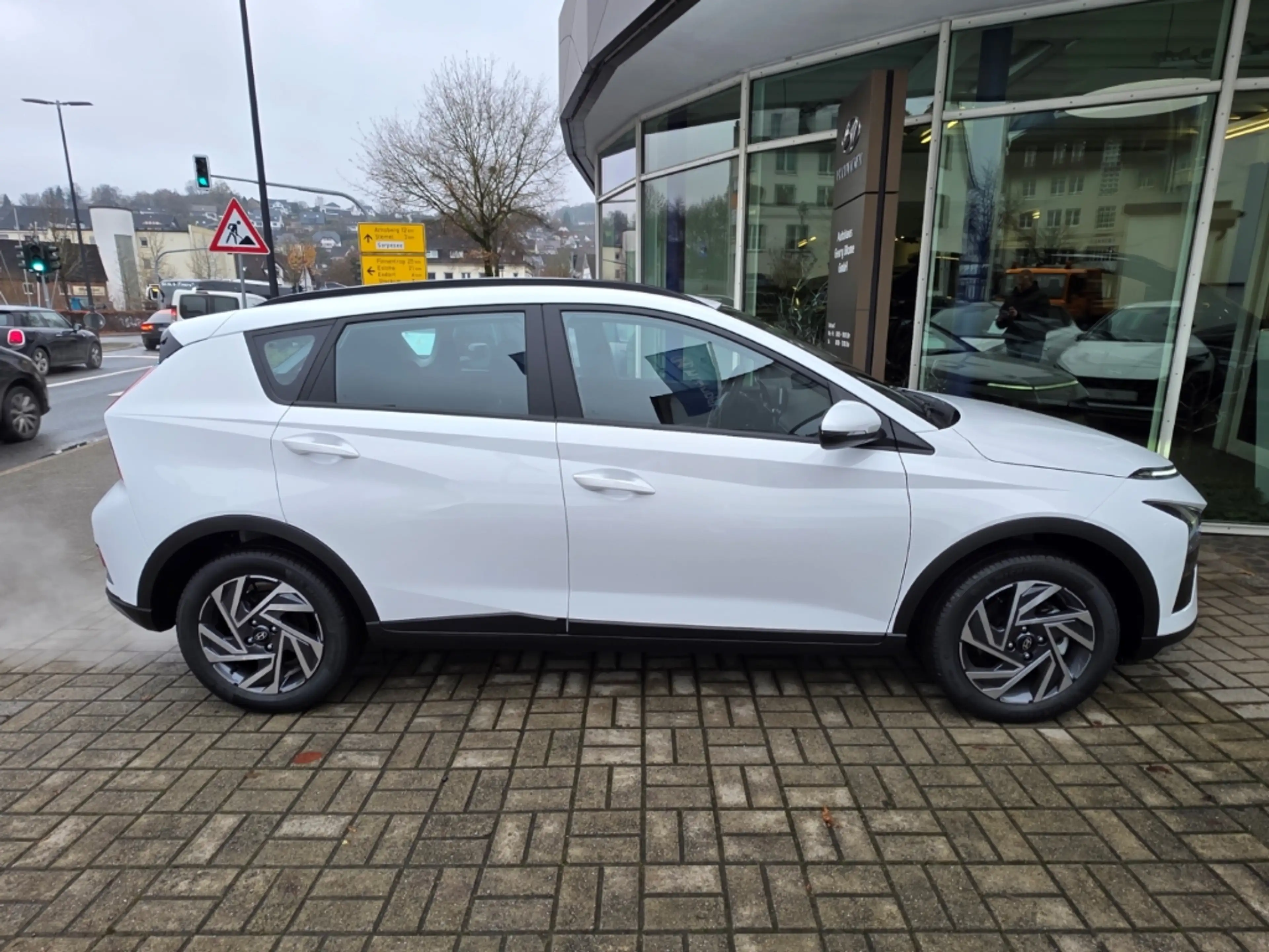 Hyundai BAYON 1.0 T-GDI M/T Trend, Navi, Kamera, Voll-Led, PDC, — photo 8