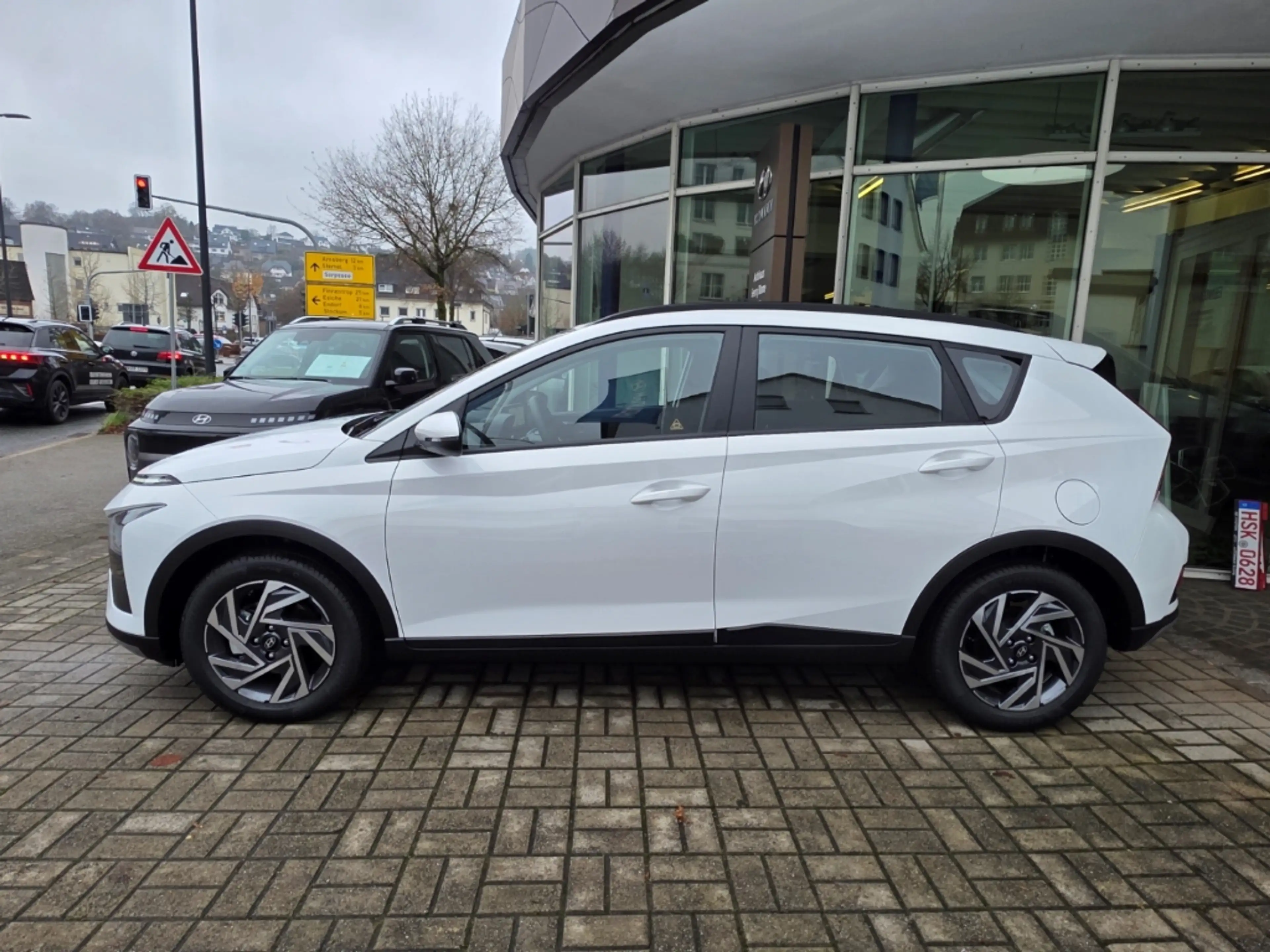 Hyundai BAYON 1.0 T-GDI M/T Trend, Navi, Kamera, Voll-Led, PDC, — photo 4