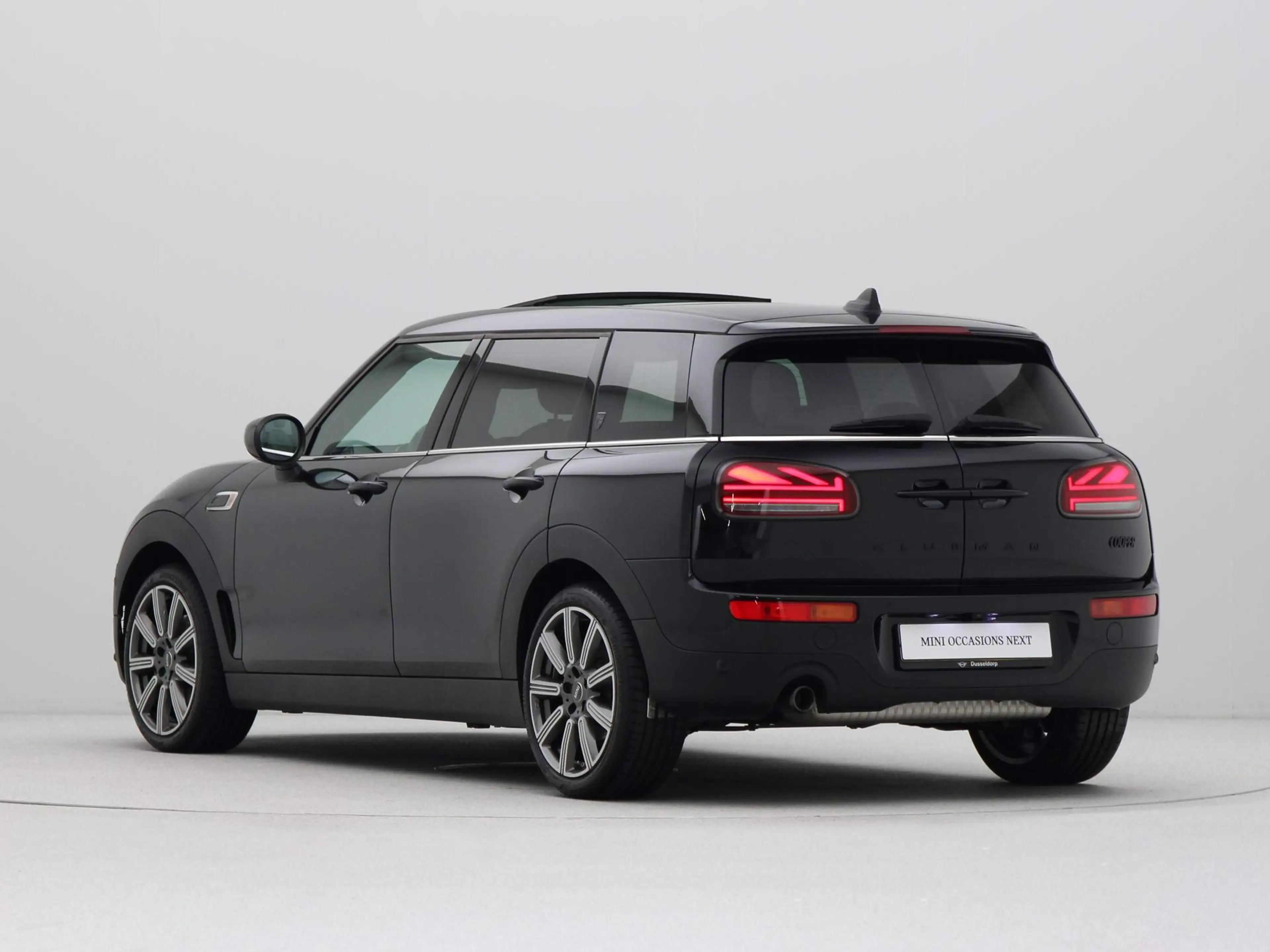 MINI Cooper Clubman MINI Yours — photo 11